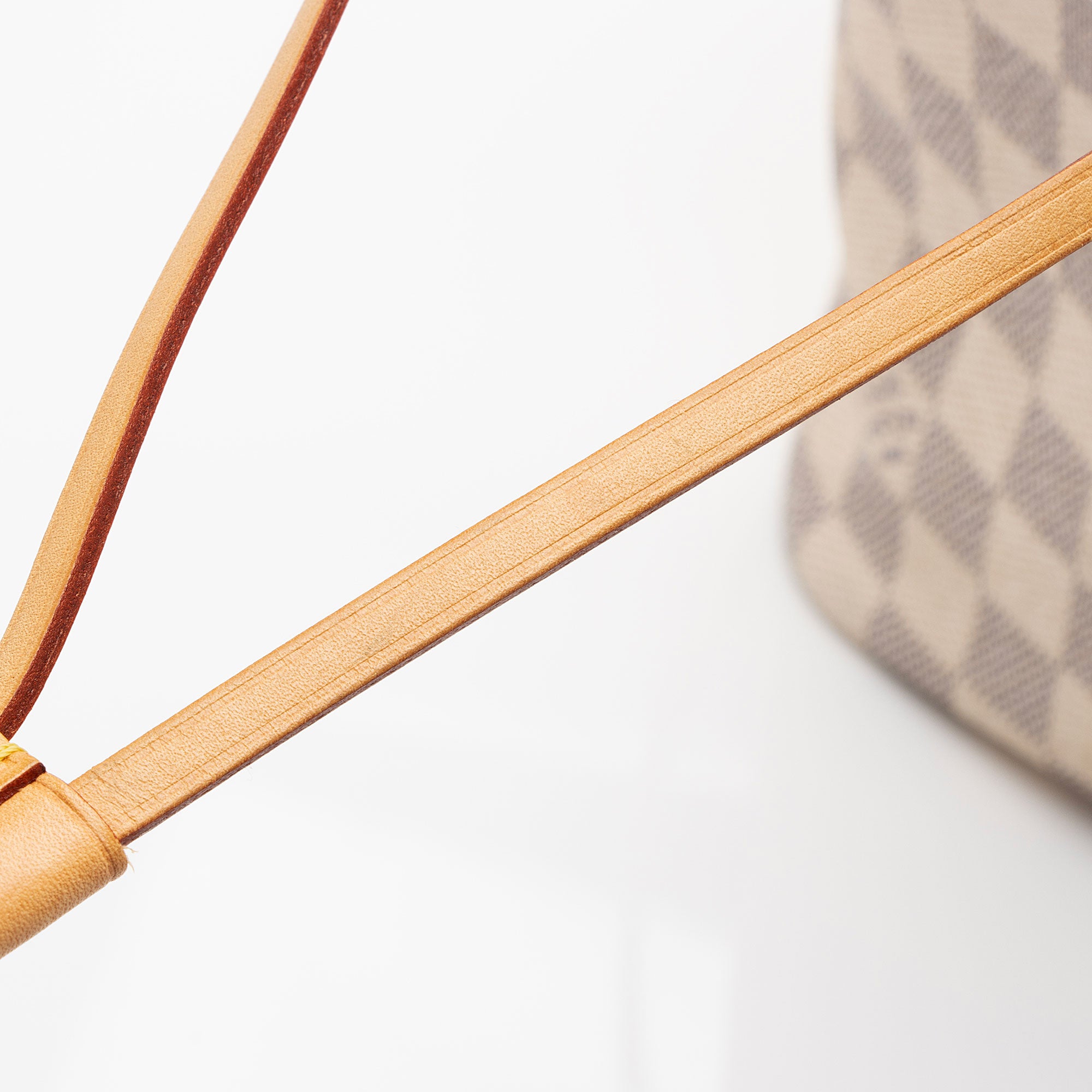 Louis Vuitton Damier Azur Neverfull MM Tote (SHF-uaROfL)