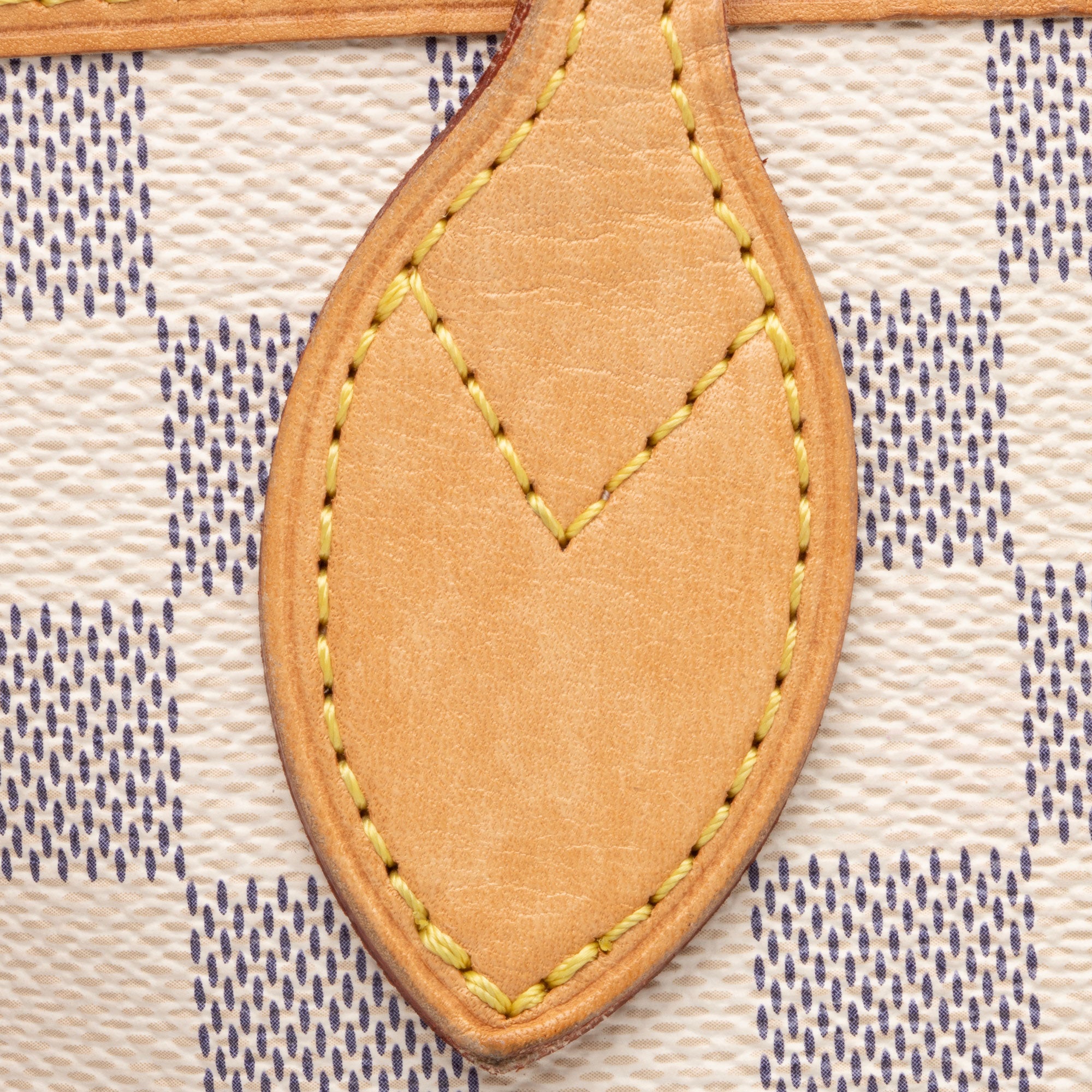 Louis Vuitton Damier Azur Neverfull MM Tote (SHF-Z6C9Qi)
