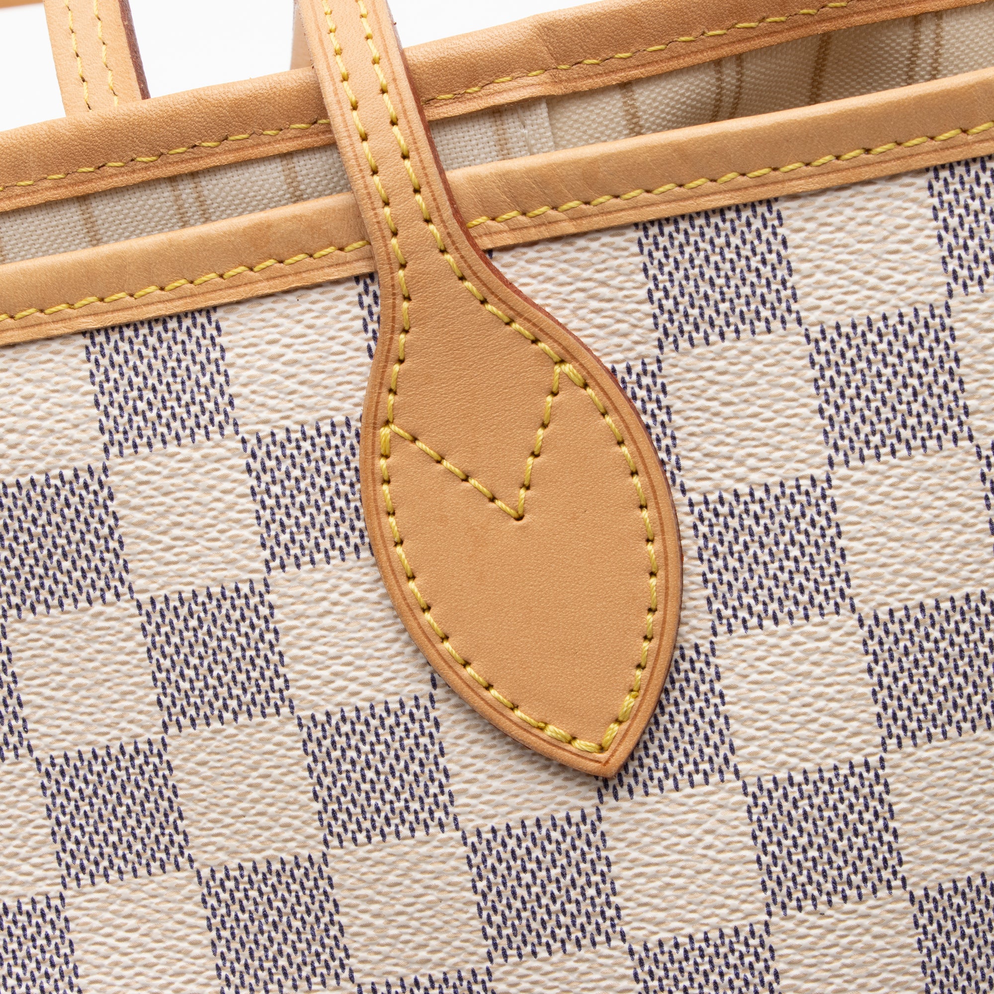 Louis Vuitton Damier Azur Neverfull MM Tote (SHF-LojKbI)
