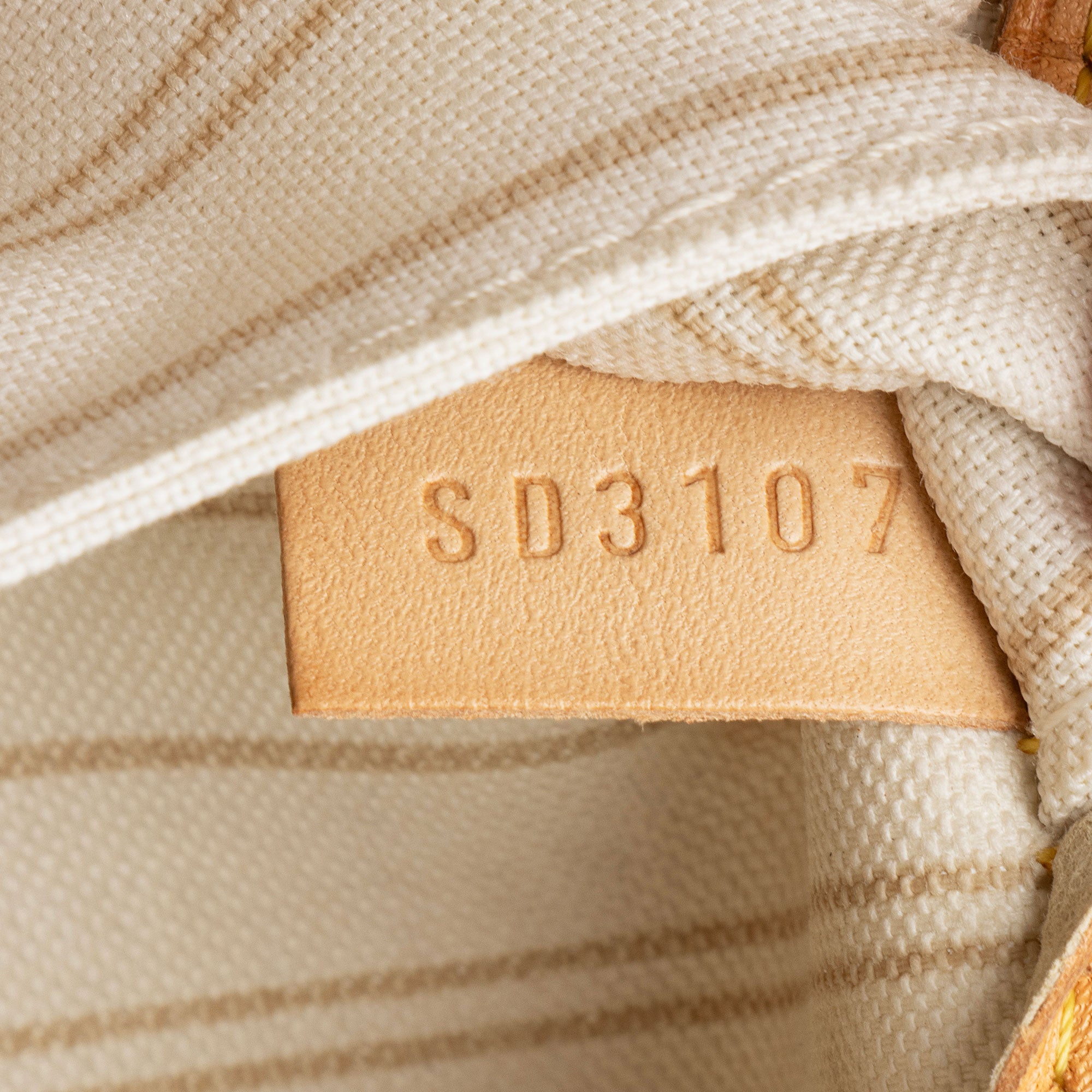 Louis Vuitton Damier Azur Neverfull MM Tote