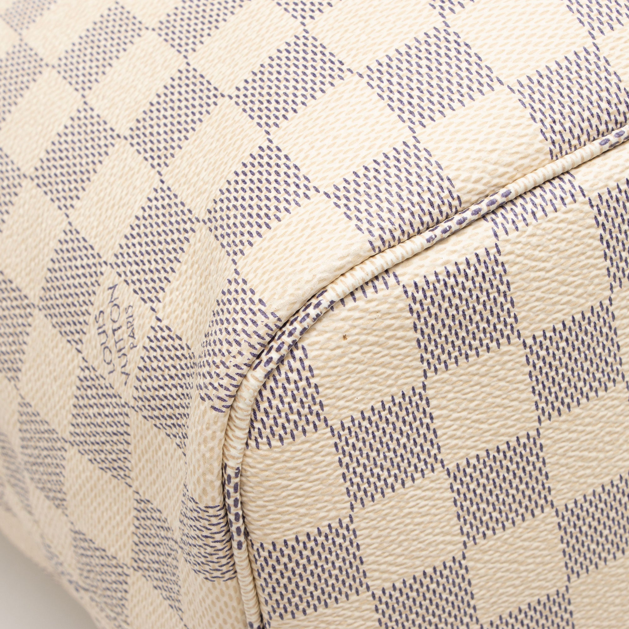Louis Vuitton Damier Azur Neverfull MM Tote