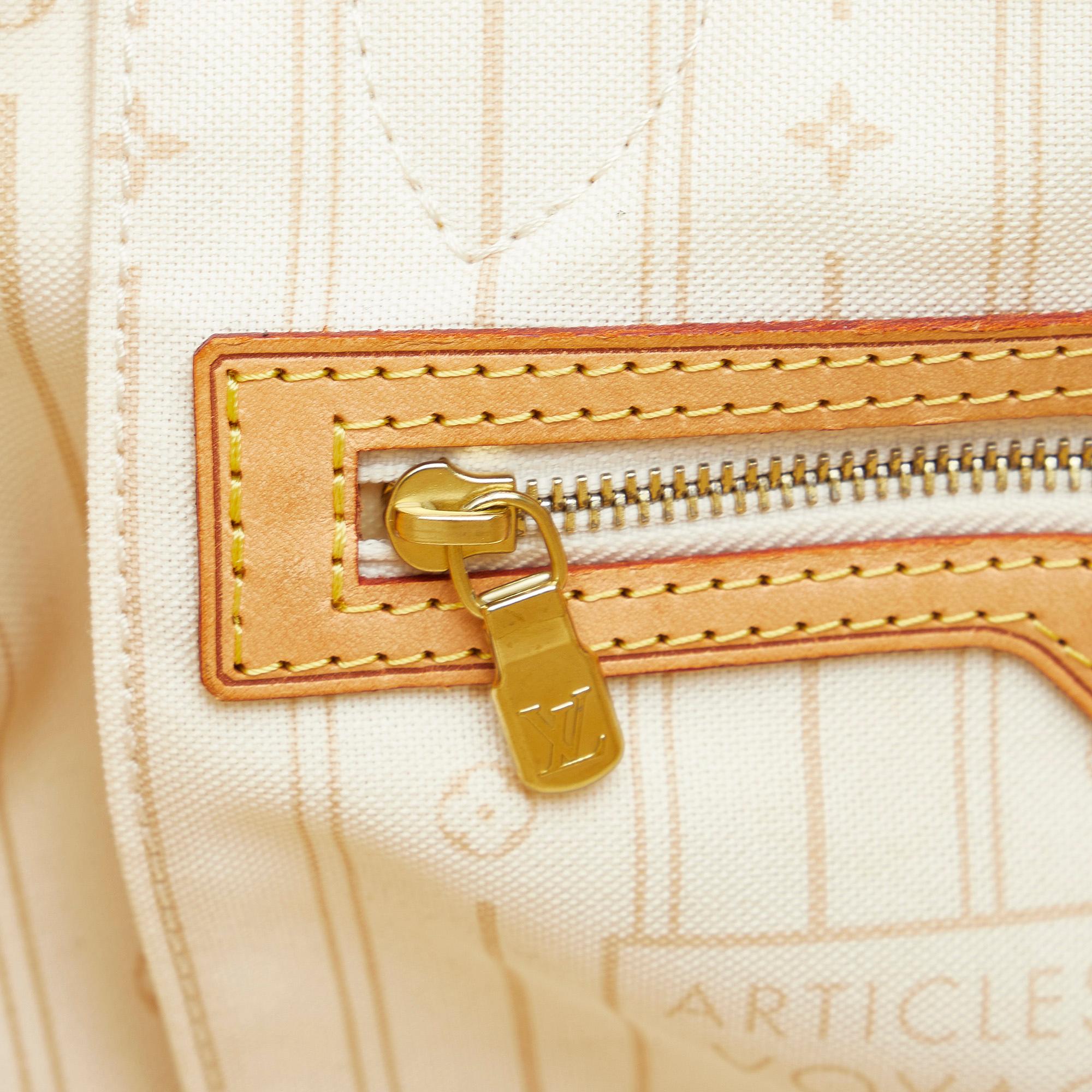 Louis Vuitton Damier Azur Neverfull PM (SHG-NOynW3)