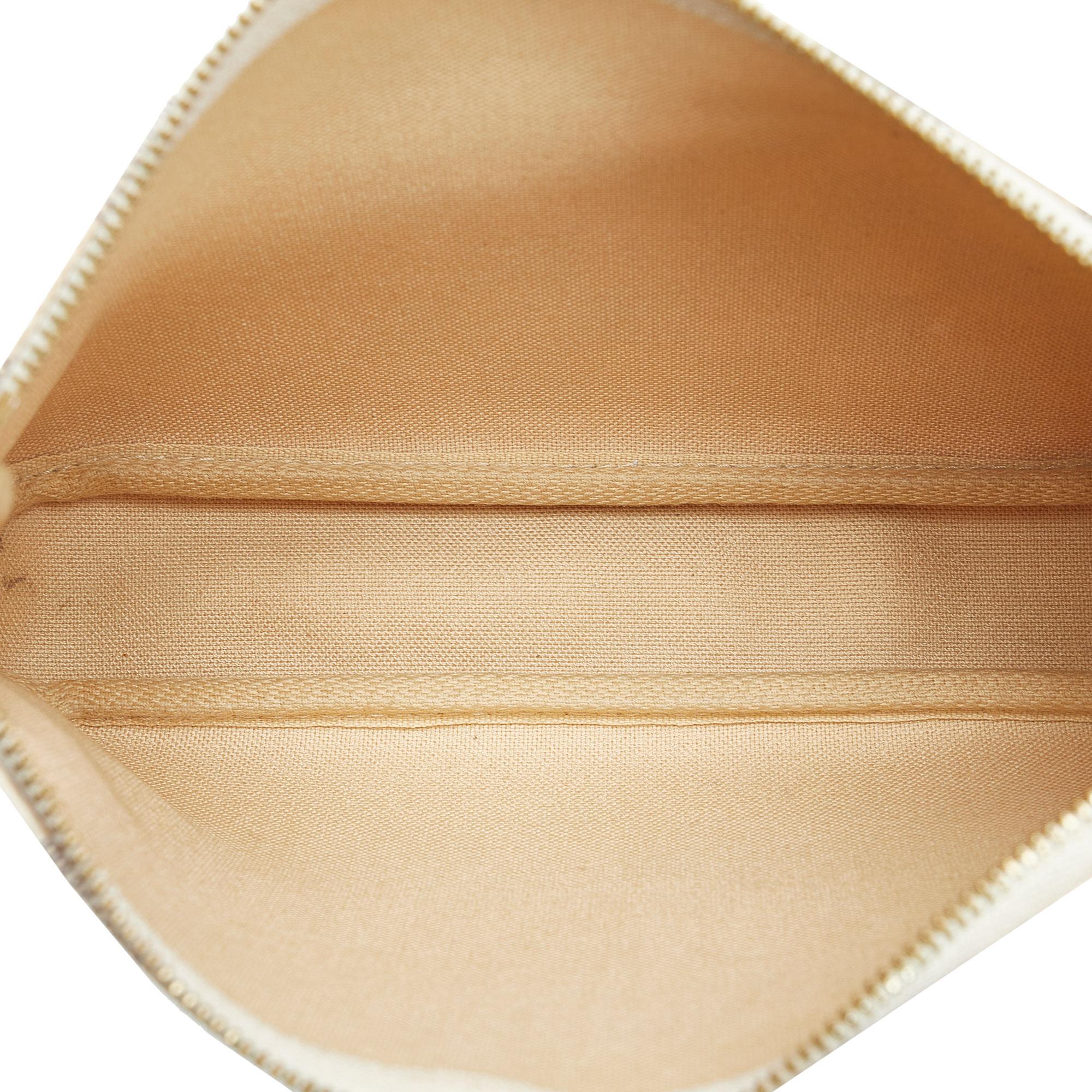 Louis Vuitton Damier Azur Pochette Accessoires (SHG-YE0zGy)