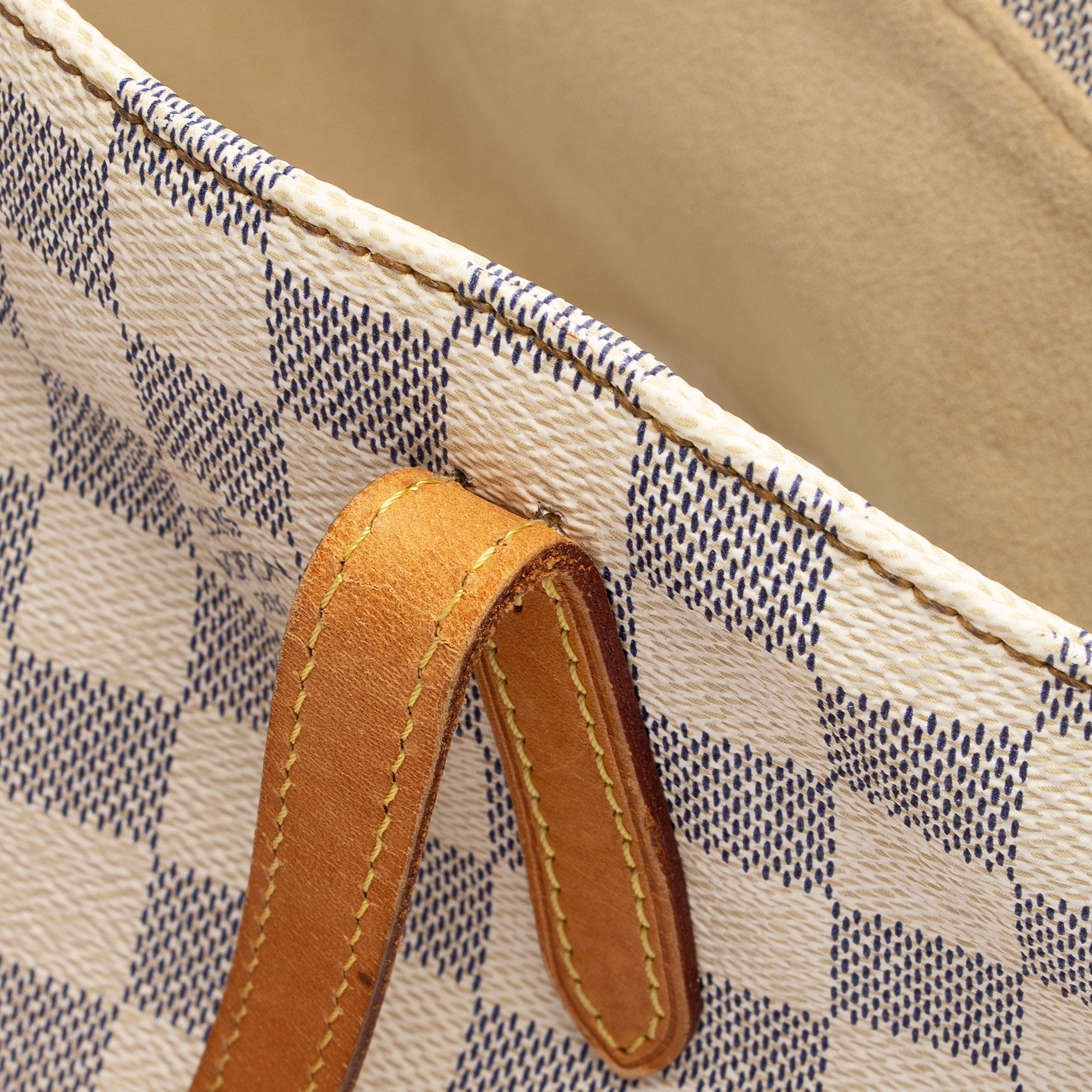 Louis Vuitton Damier Azur Salina PM Tote (SHF-CRxd1G)