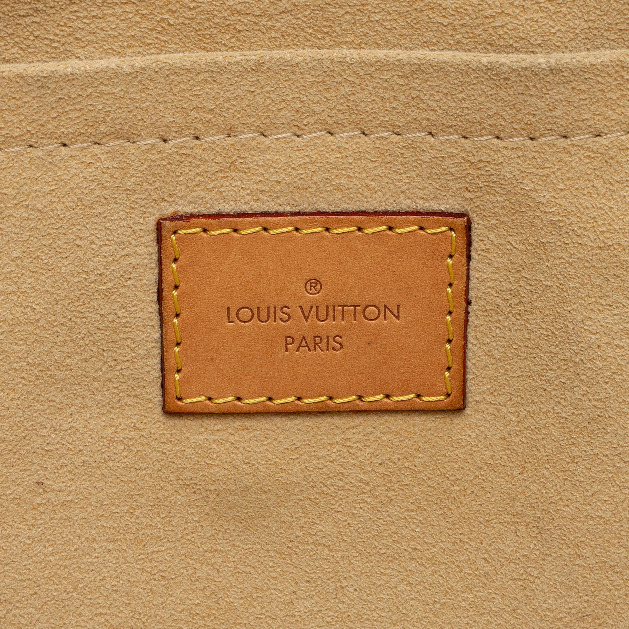 Louis Vuitton Damier Azur Salina PM Tote (SHF-CRxd1G)
