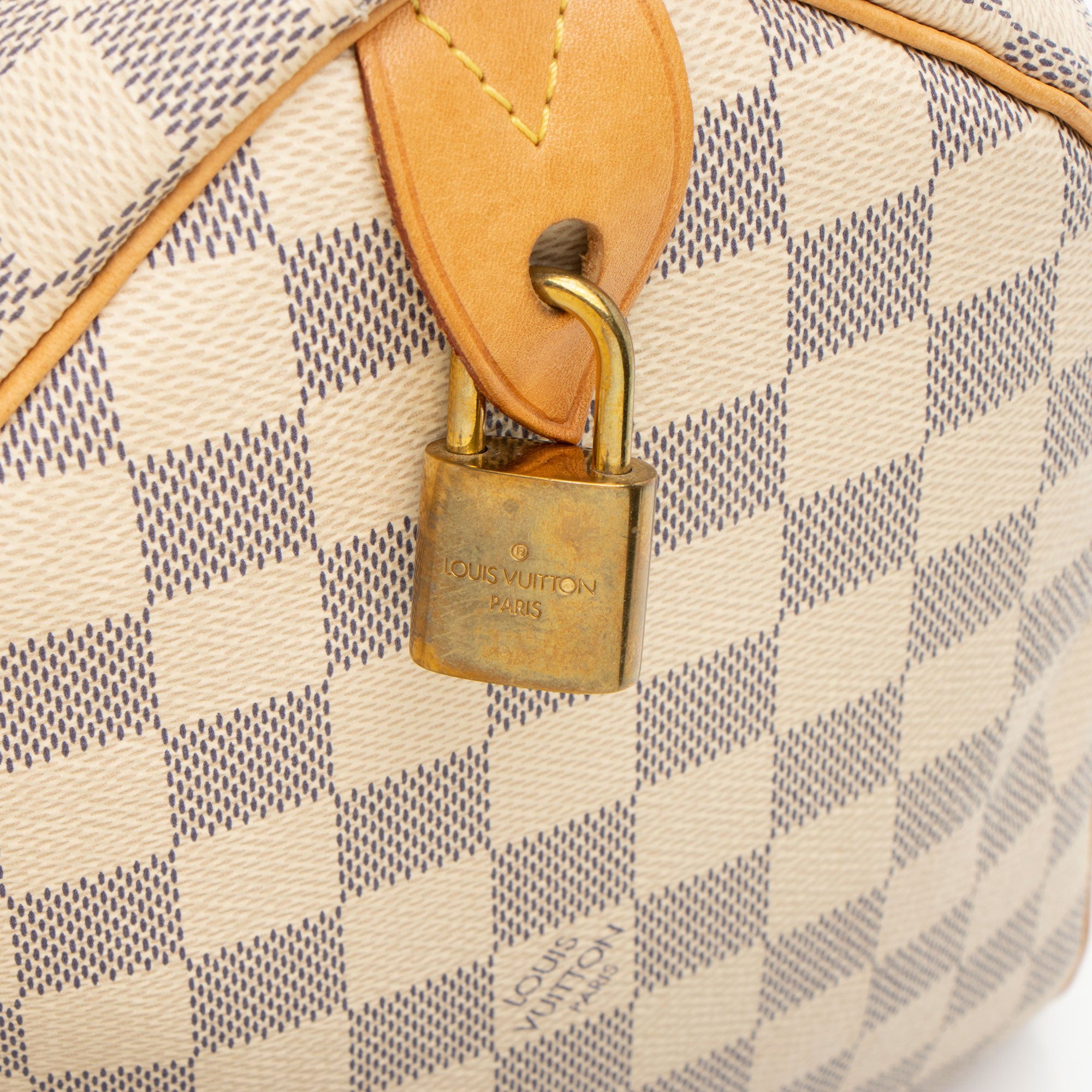 Louis Vuitton Damier Azur Speedy 35 Satchel (SHF-BC7FpS)