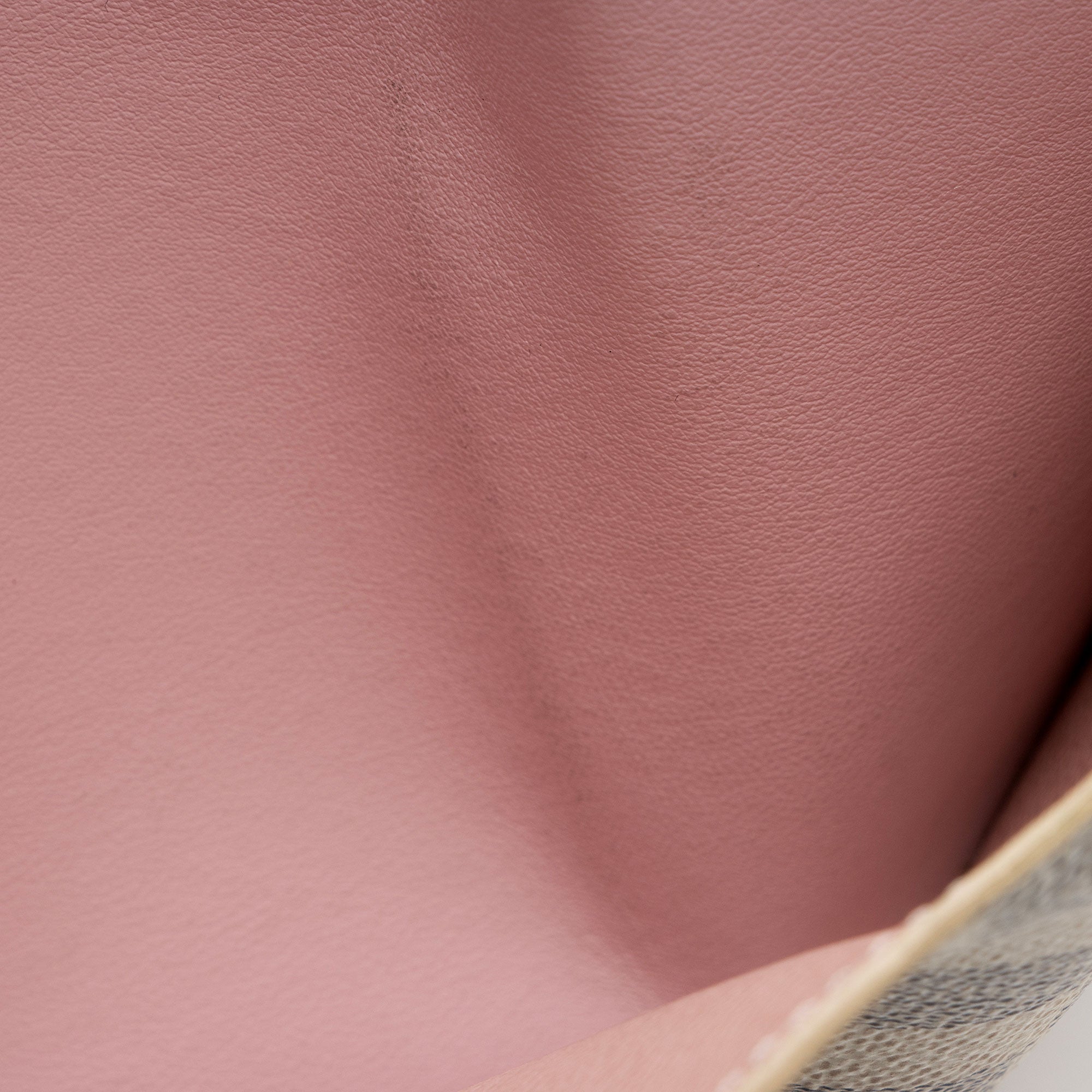 Louis Vuitton Damier Azur Victorine Wallet (SHF-GxPcak)