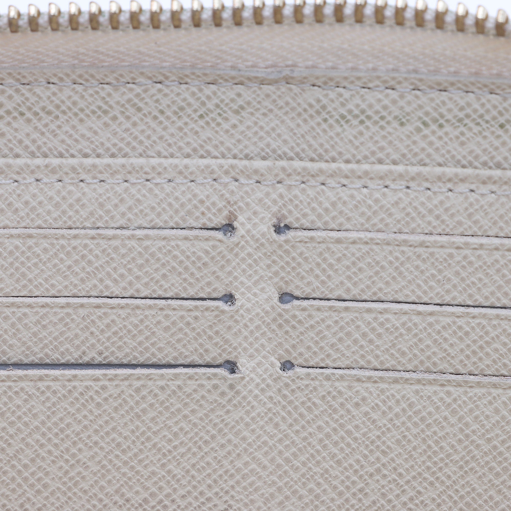 Louis Vuitton Damier Azur Zippy Wallet (SHF-oD8Bbk)