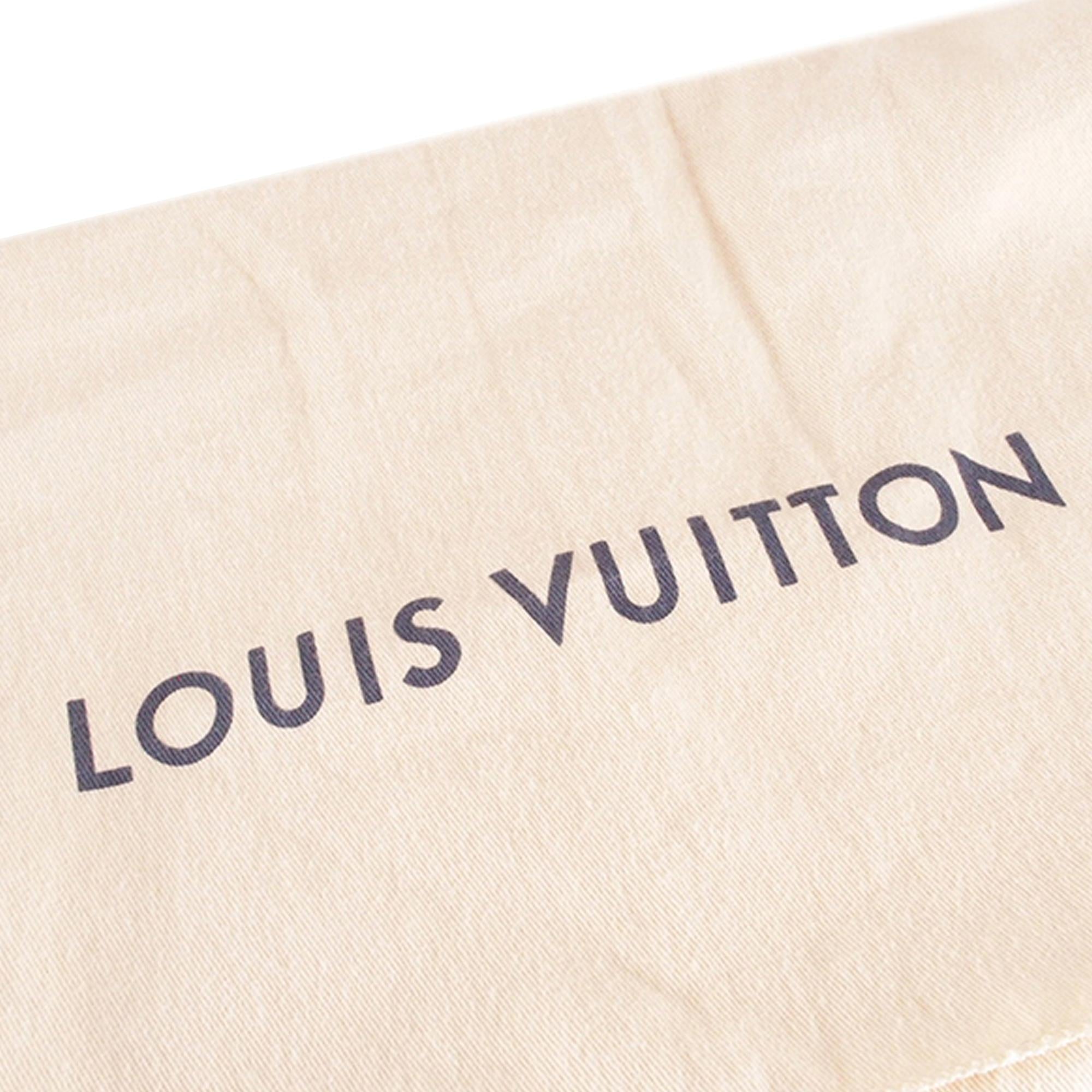 Louis Vuitton Damier Cobalt Jungle Pochette Voyage MM (SHG-GIqKlV)