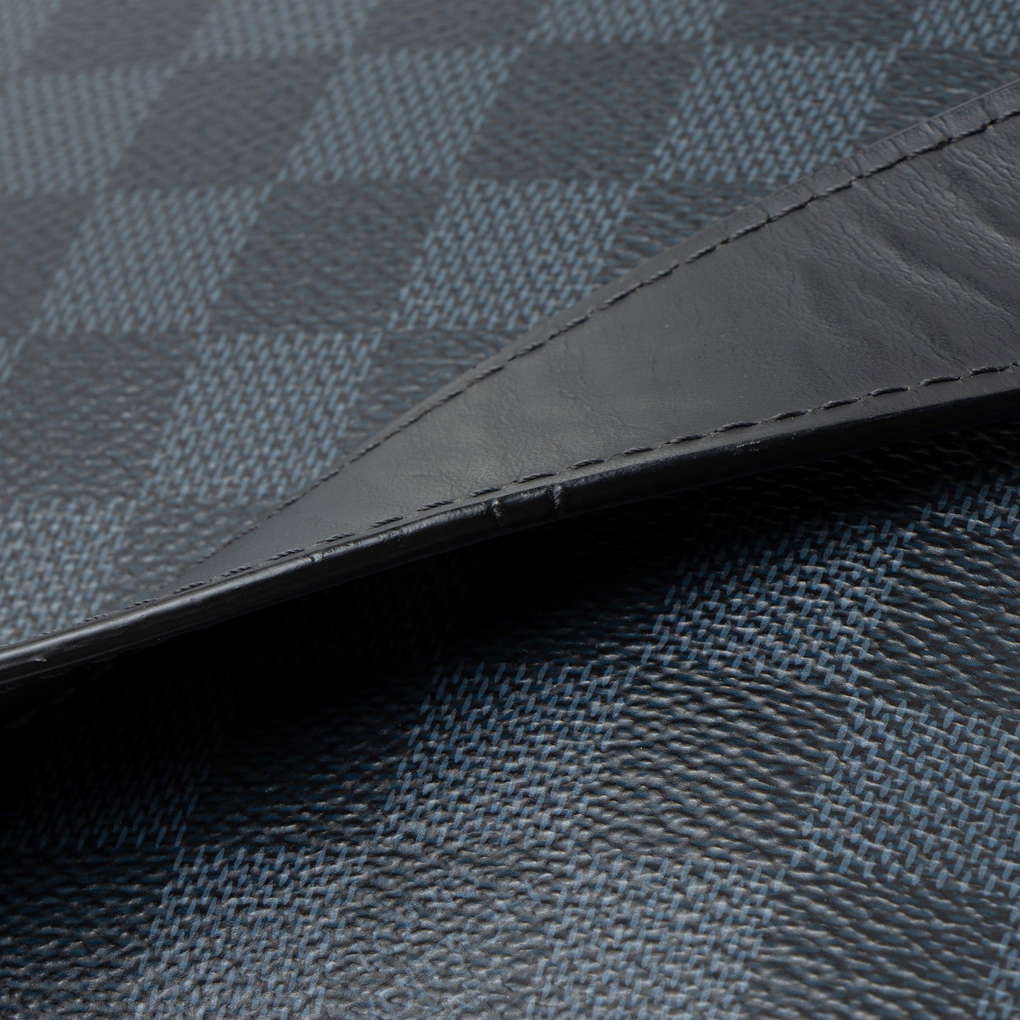 Louis Vuitton Damier Cobalt Newport PM Messenger