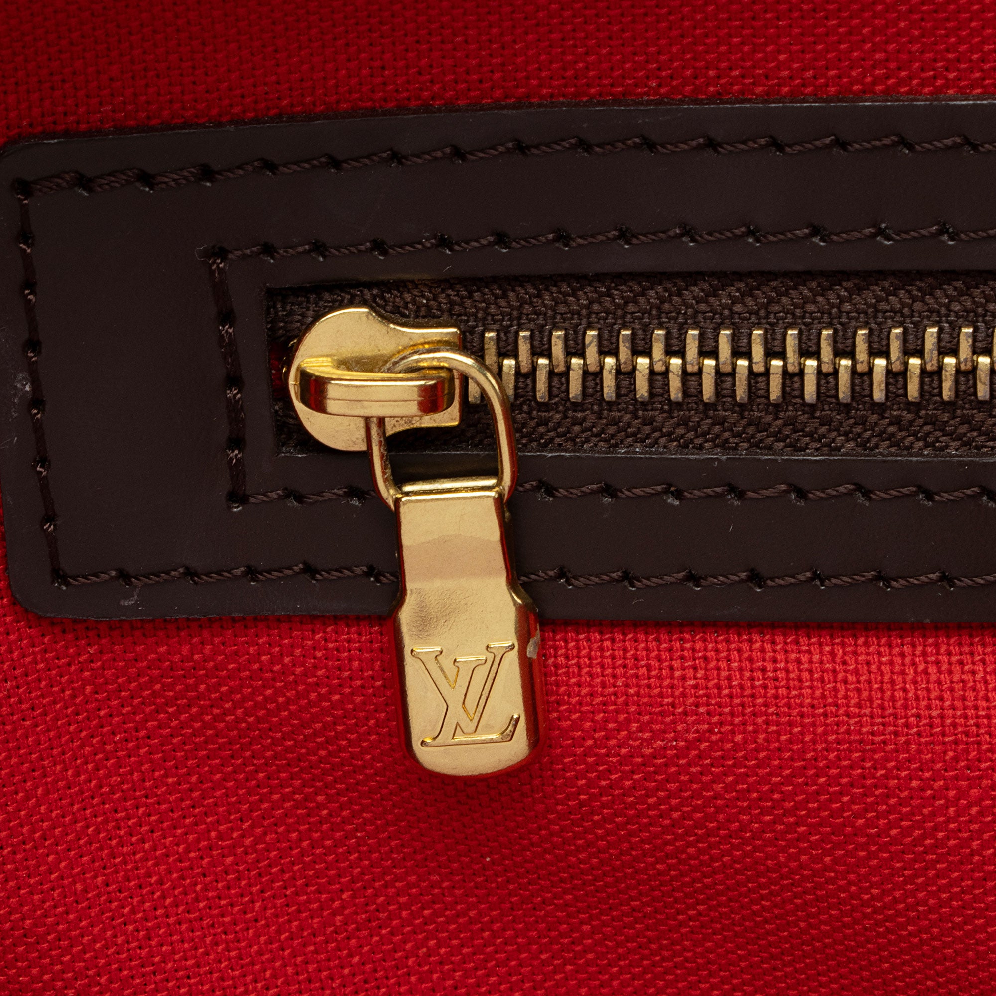 Louis Vuitton Damier Ebene Chelsea Tote (SHF-hiE1g8)