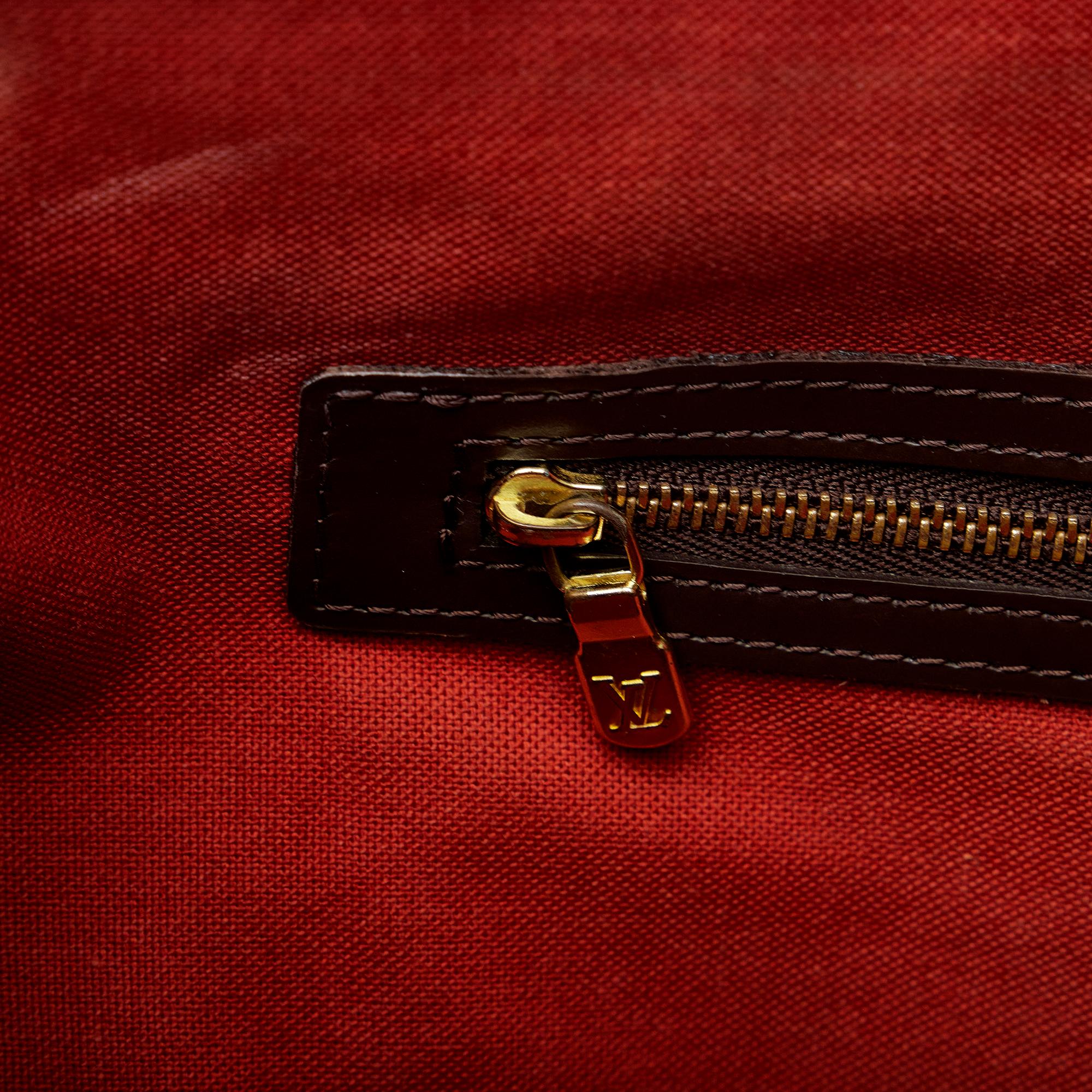 Louis Vuitton Damier Ebene Chelsea (SHG-hojiKa)