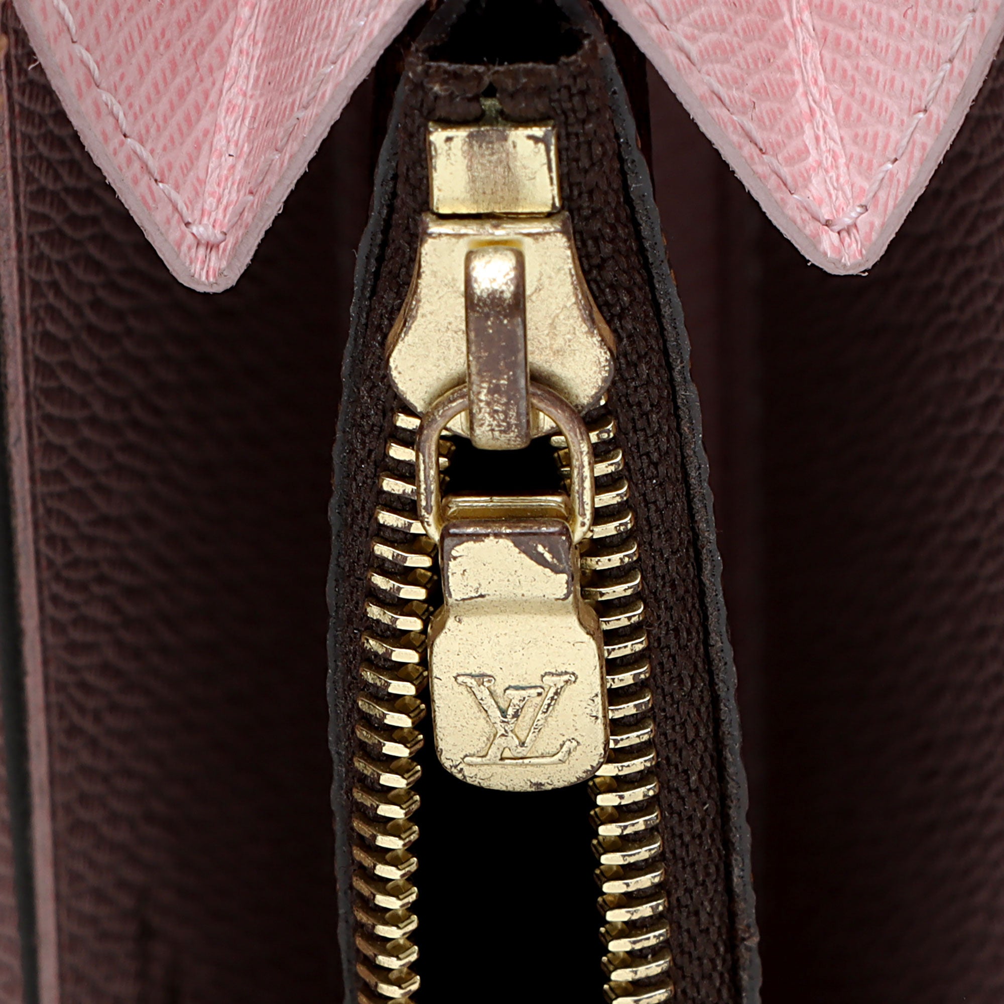 Louis Vuitton Damier Ebene Clemence Wallet (SHF-bERHGs)