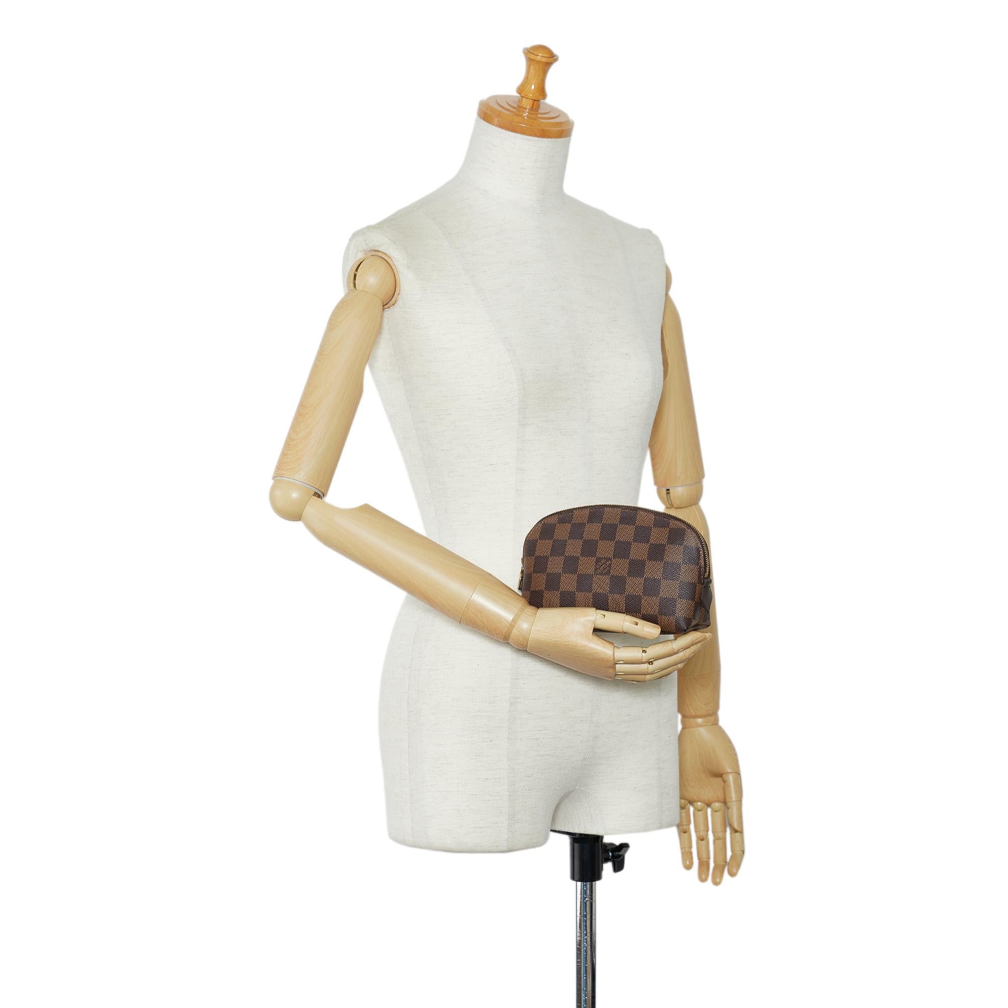 Louis Vuitton Damier Ebene Cosmetic Pouch (SHG-t68dLx)