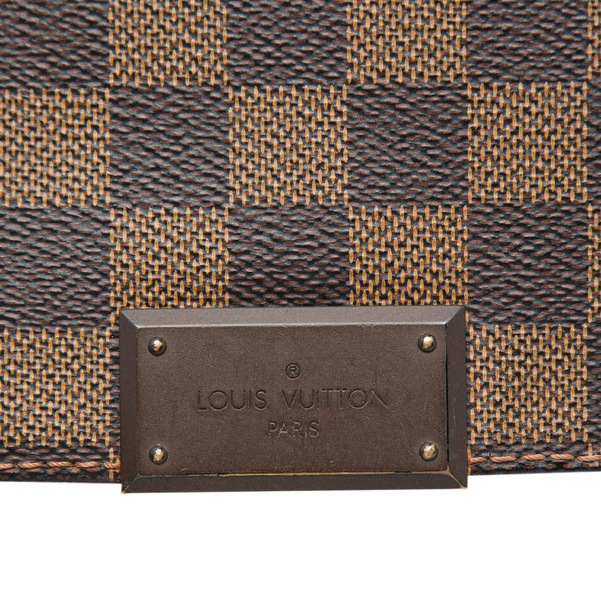 Louis Vuitton Damier Ebene District MM