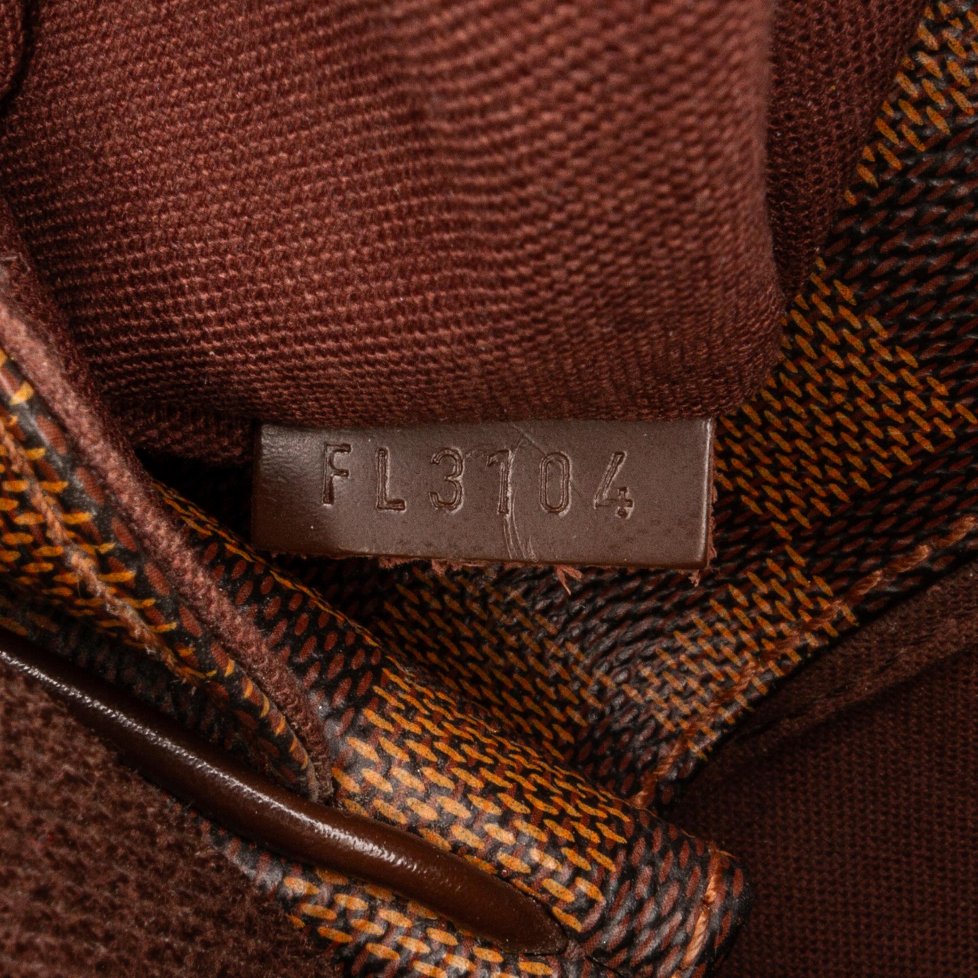 Louis Vuitton Damier Ebene District PM (SHG-Q9WNOO)