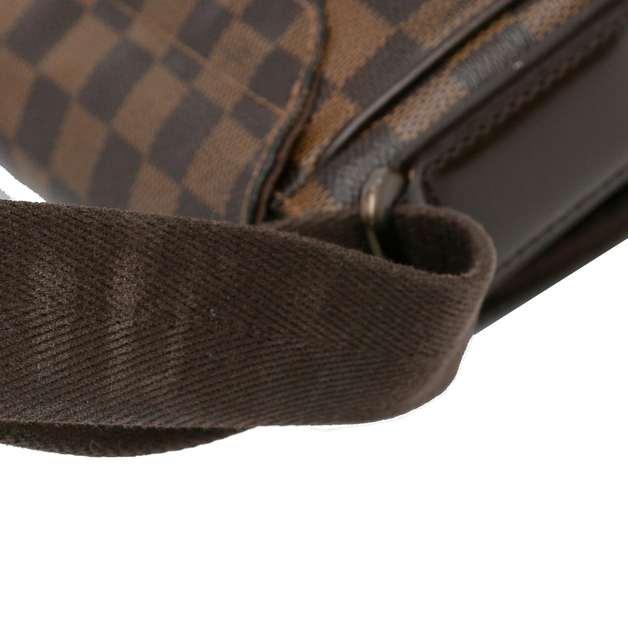 Louis Vuitton Damier Ebene District PM (SHG-Q9WNOO)