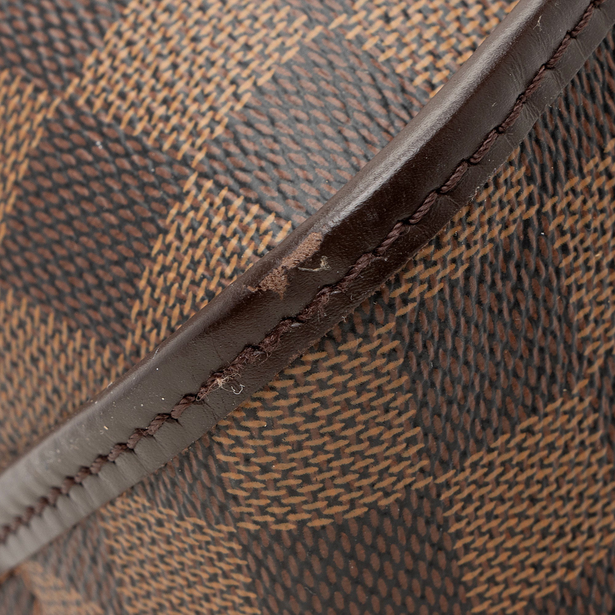 Louis Vuitton Damier Ebene Duomo Shoulder Bag (SHF-t8lsLX)