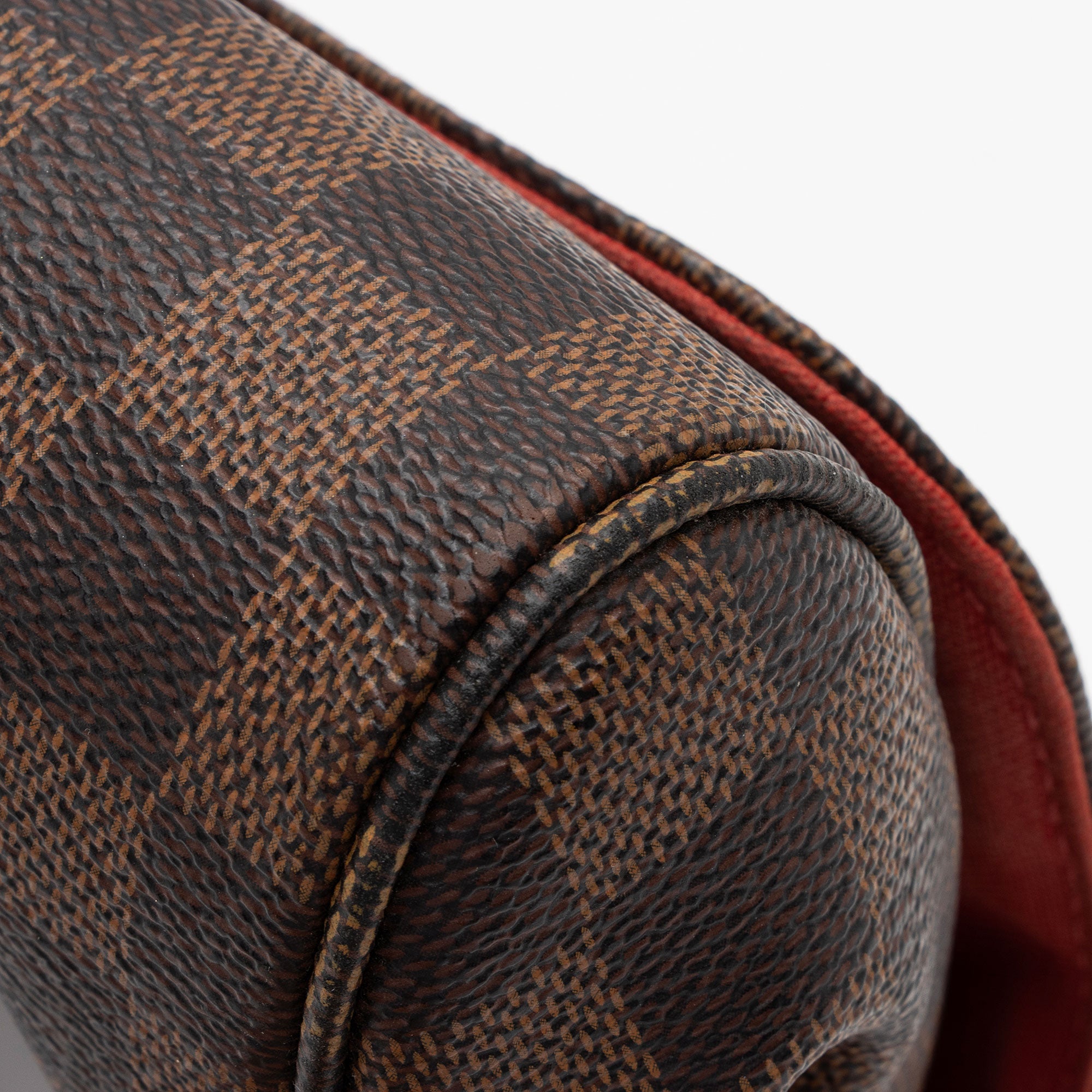 Louis Vuitton Damier Ebene Favorite MM Shoulder Bag (SHF-0DWjUf)