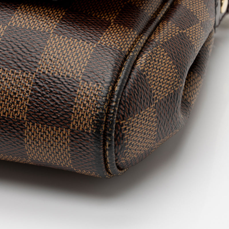 Louis Vuitton Damier Ebene Favorite MM Shoulder Bag (SHF-J9tGL6)