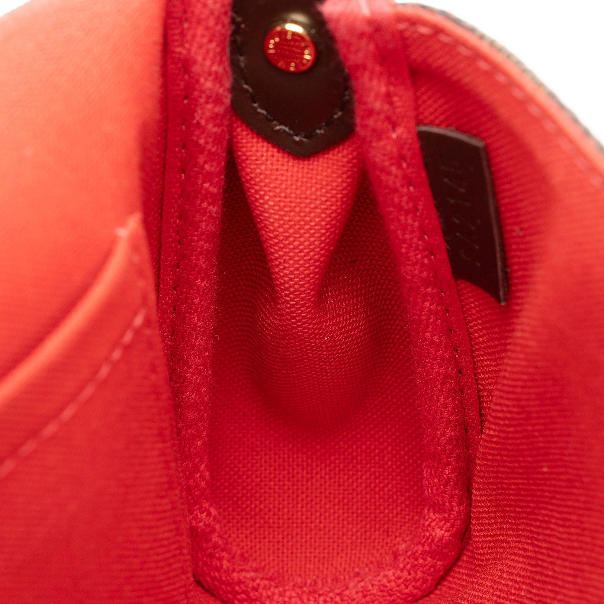 Louis Vuitton Damier Ebene Favorite PM Shoulder Bag (SHF-rJm3rI)