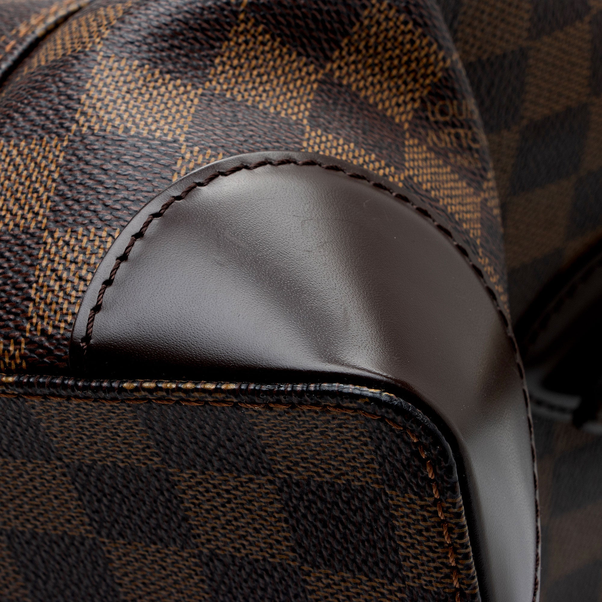 Louis Vuitton Damier Ebene Hampstead MM Tote (SHF-7SiOVB)
