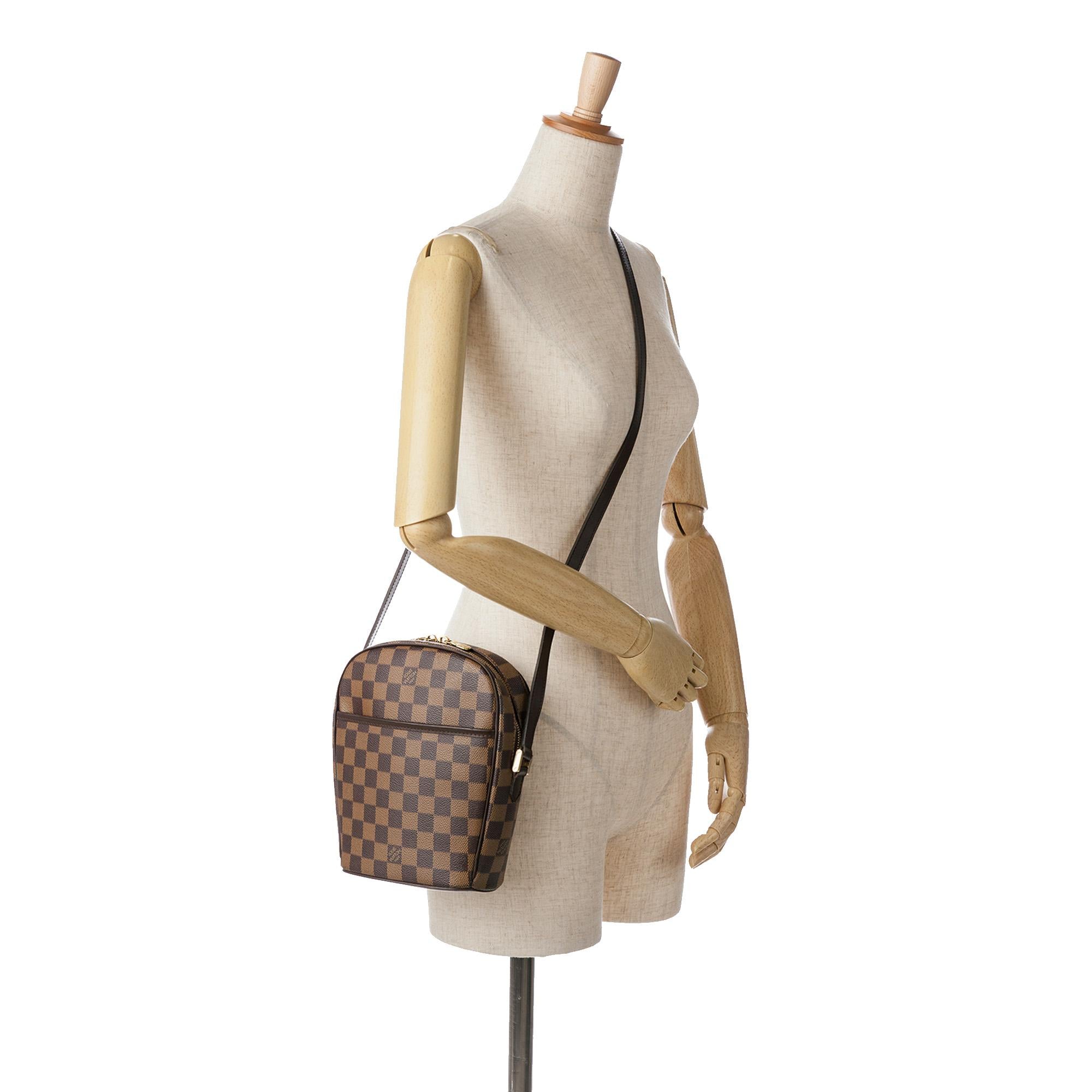 Louis Vuitton Damier Ebene Ipanema PM