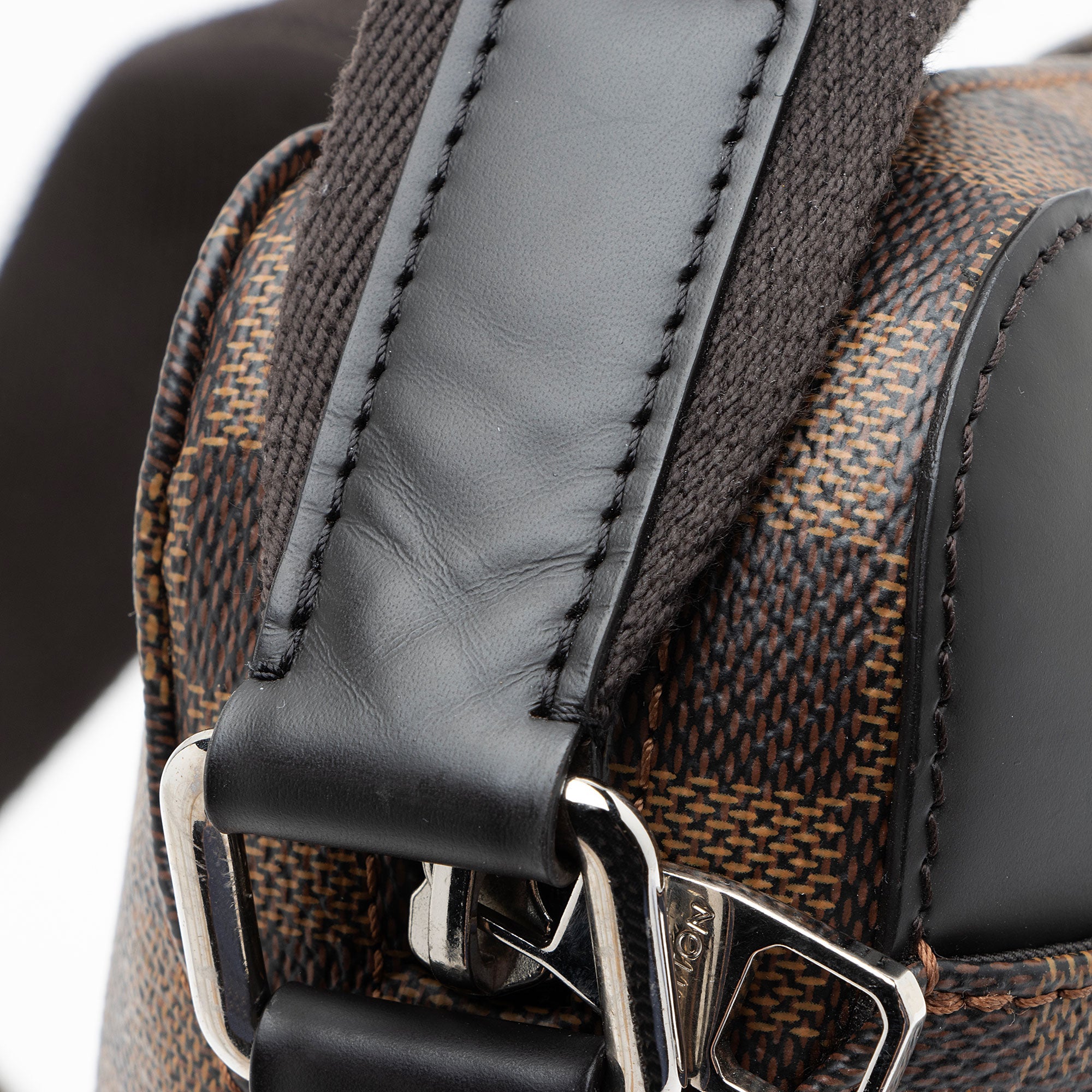 Louis Vuitton Damier Ebene Jake Messenger