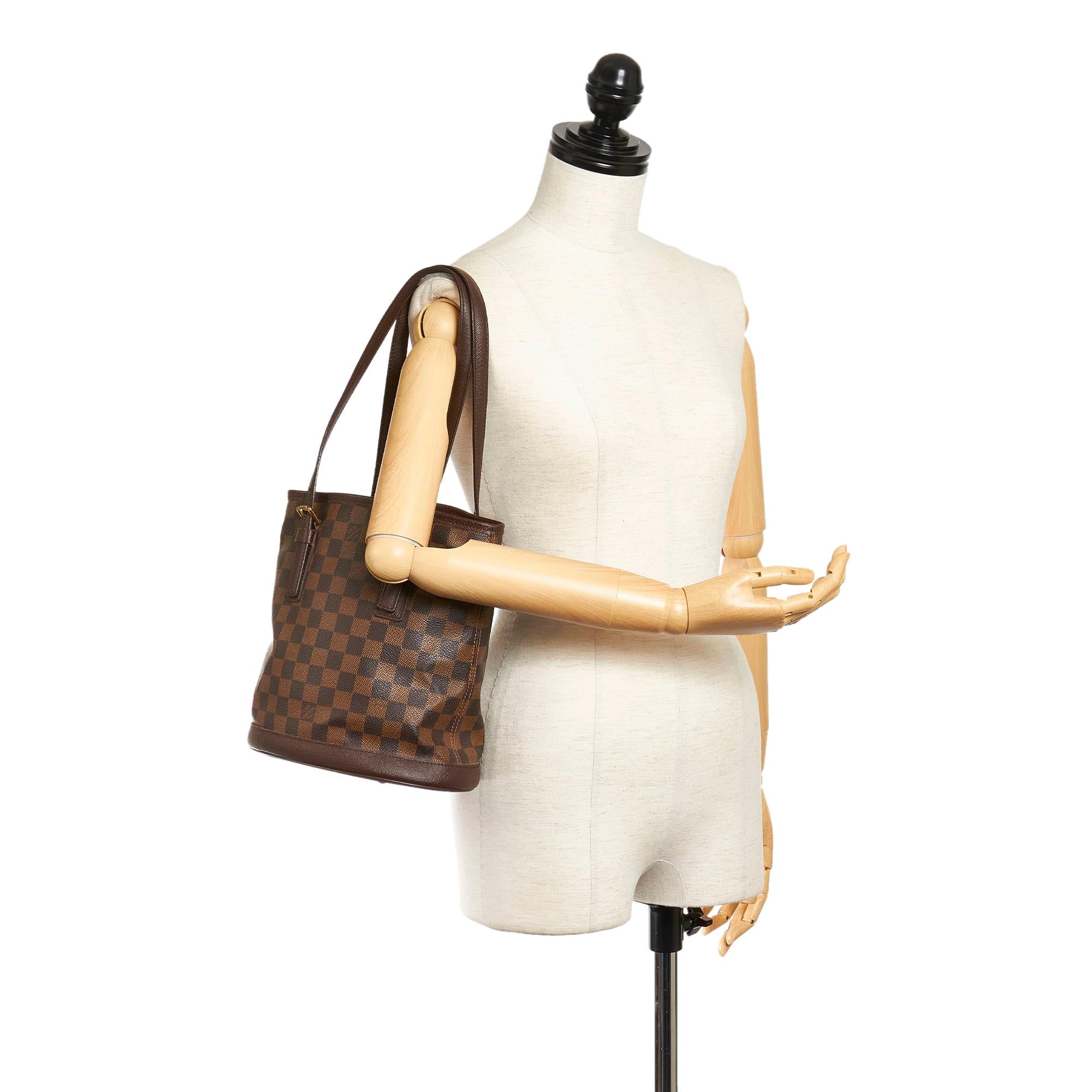 Louis Vuitton Damier Ebene Marais (SHG-32531)