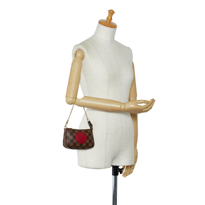 Louis Vuitton Damier Ebene Mini Pochette Accessoires (SHG-28833) – LuxeDH