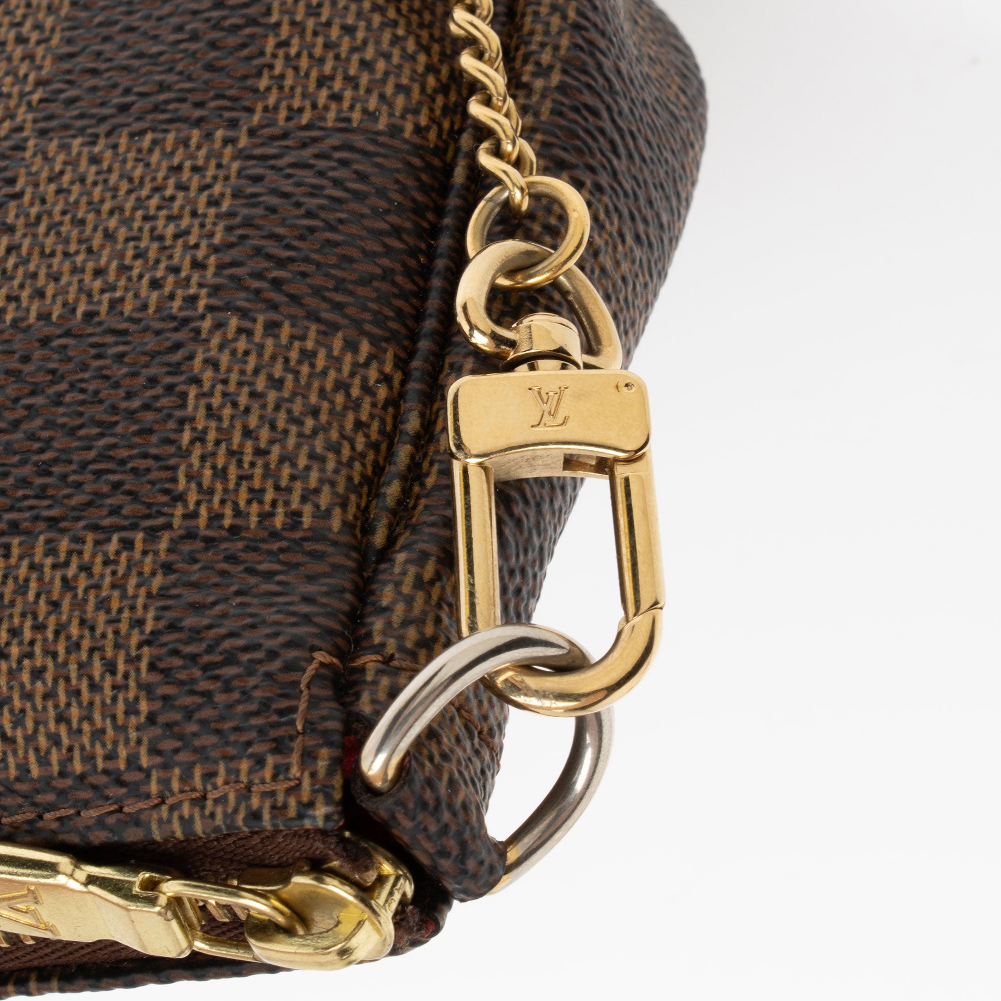 Louis Vuitton Damier Ebene Mini Pochette Accessoires (SHF-pZV2EQ)