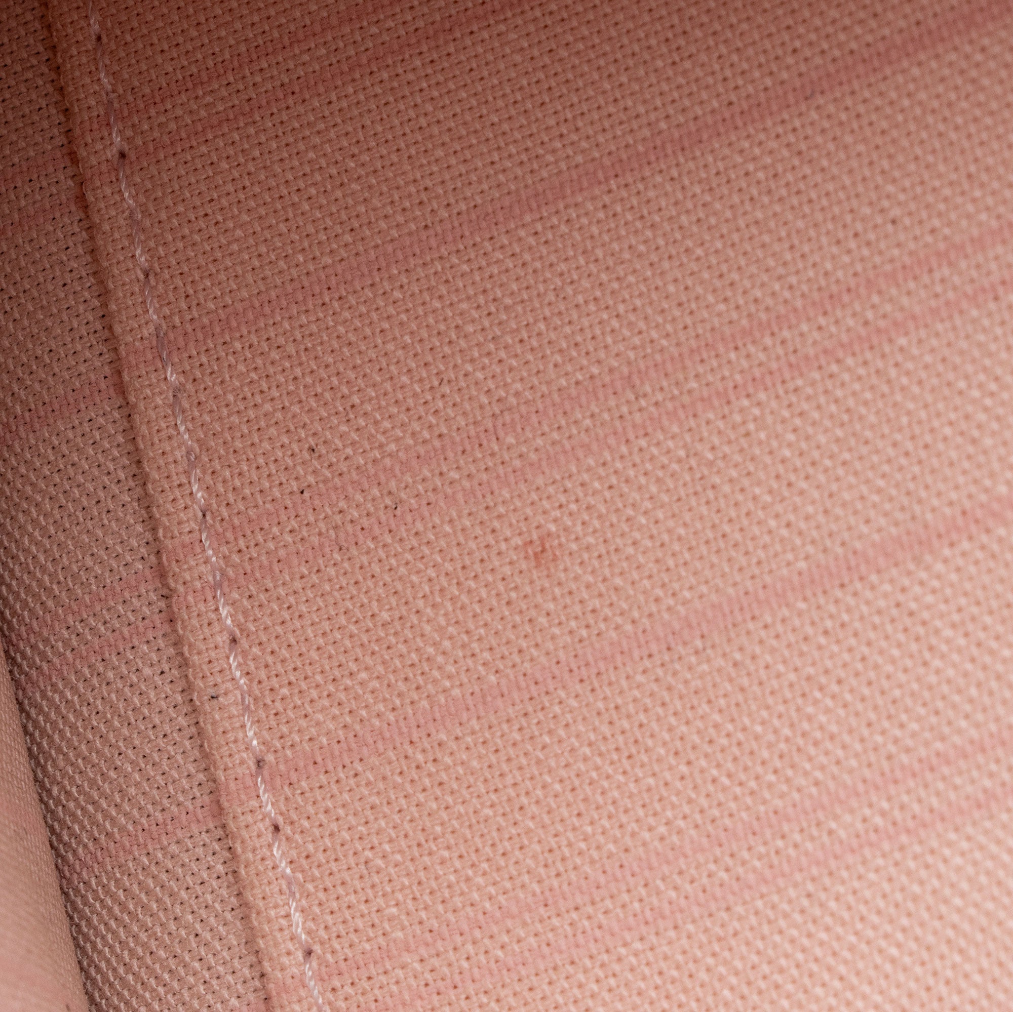 Louis Vuitton Damier Ebene Neverfull MM Pochette