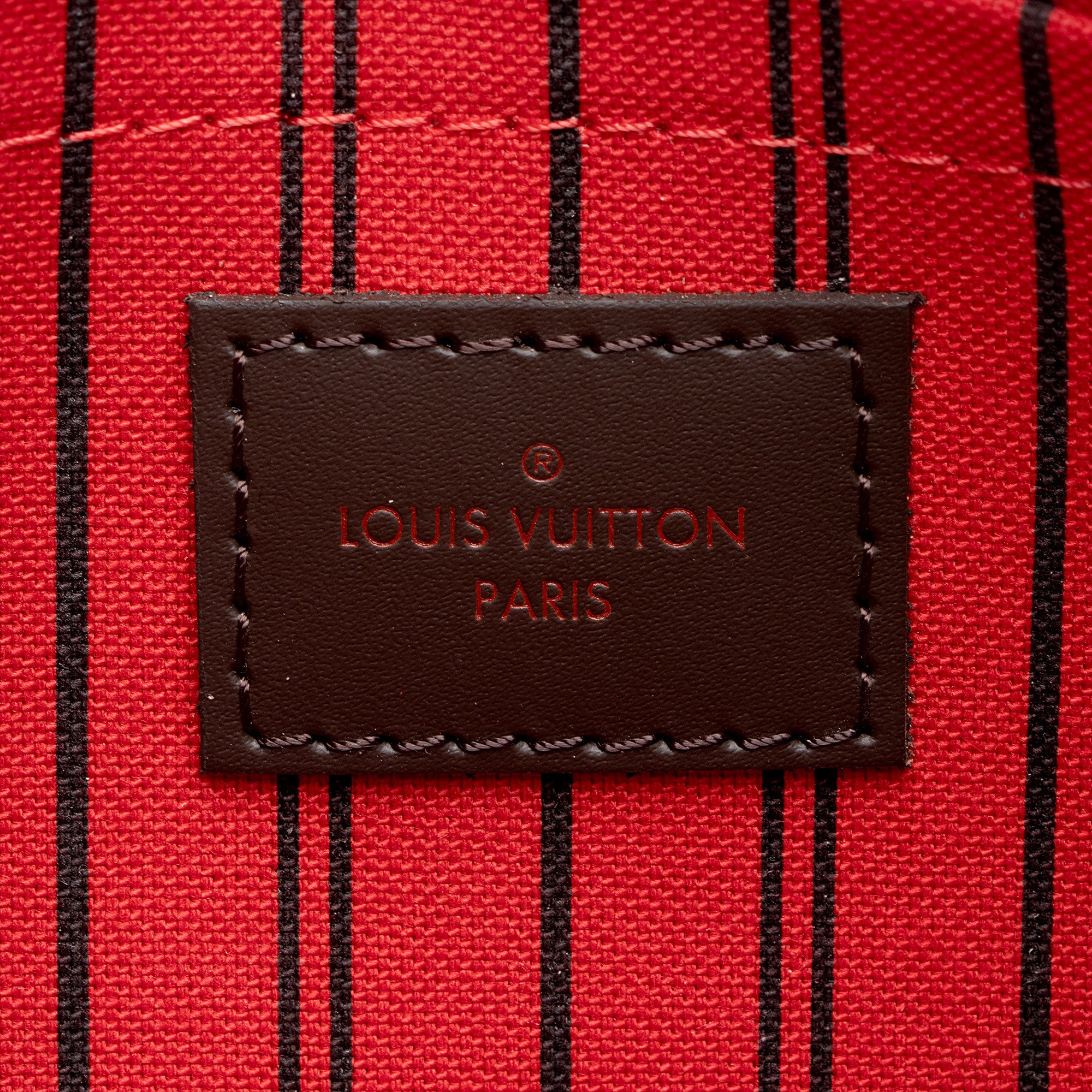 Louis Vuitton Damier Ebene Neverfull MM Pochette