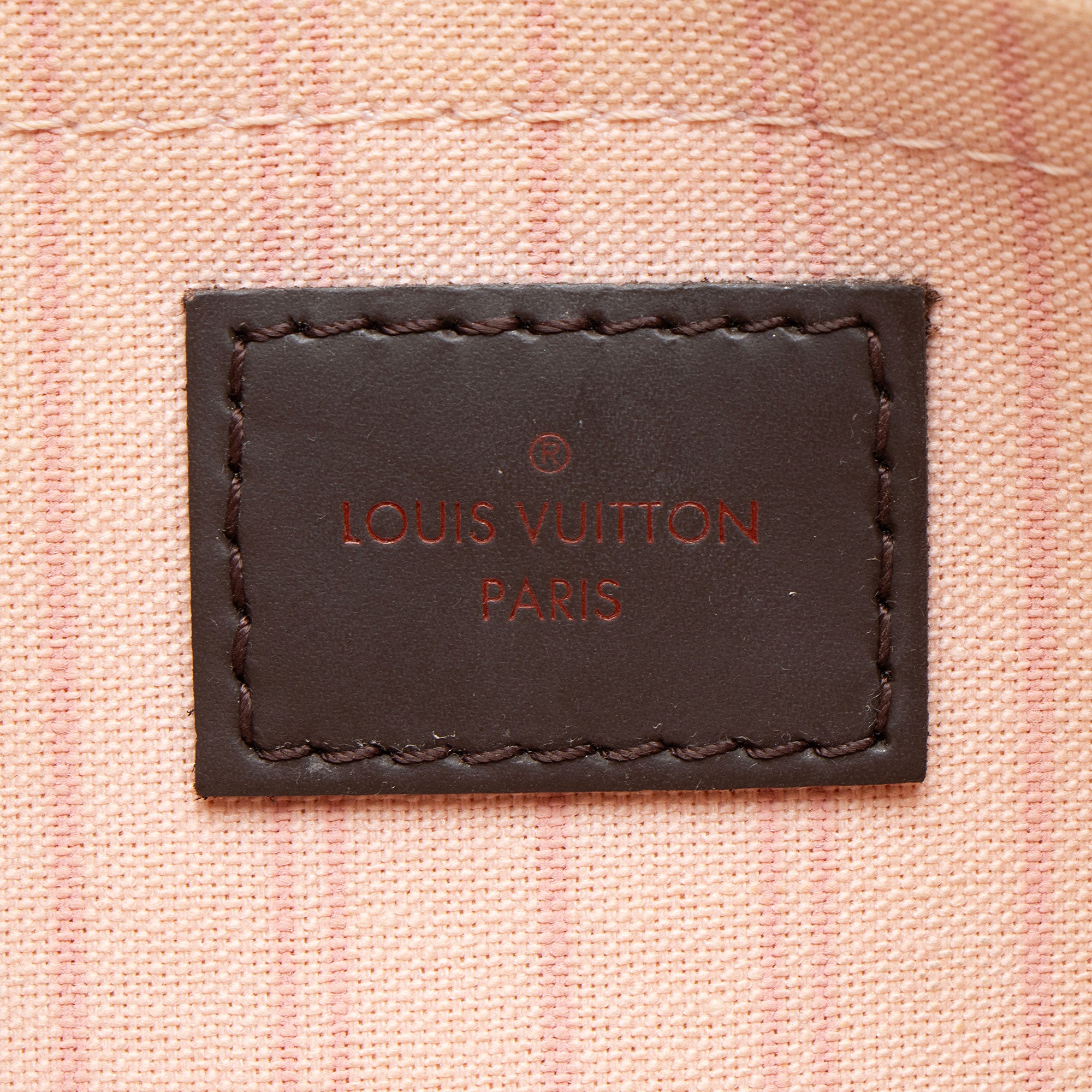 Louis Vuitton Damier Ebene Neverfull MM Pochette