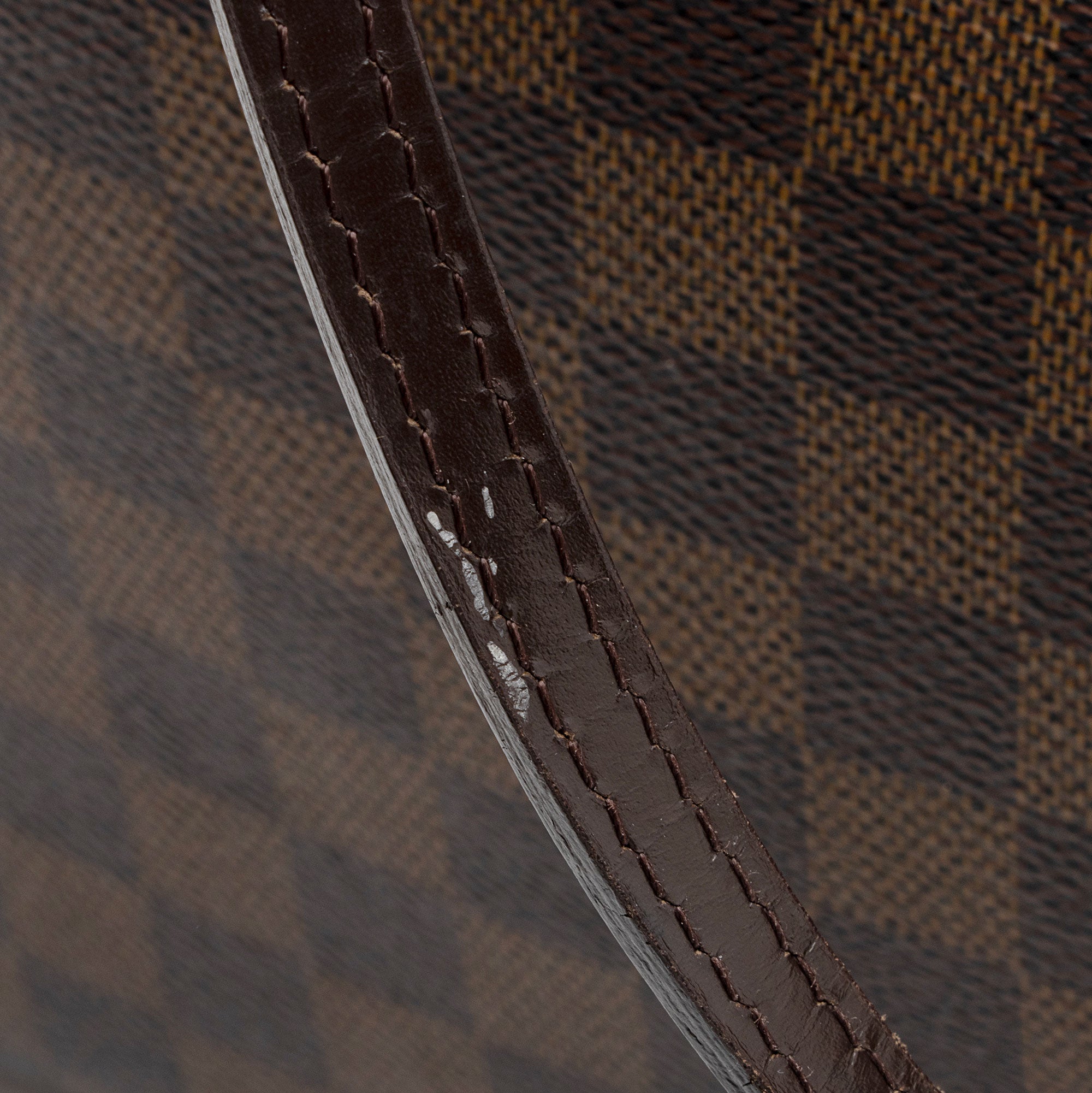 Louis Vuitton Damier Ebene Neverfull MM Tote (SHF-r1UbeE)