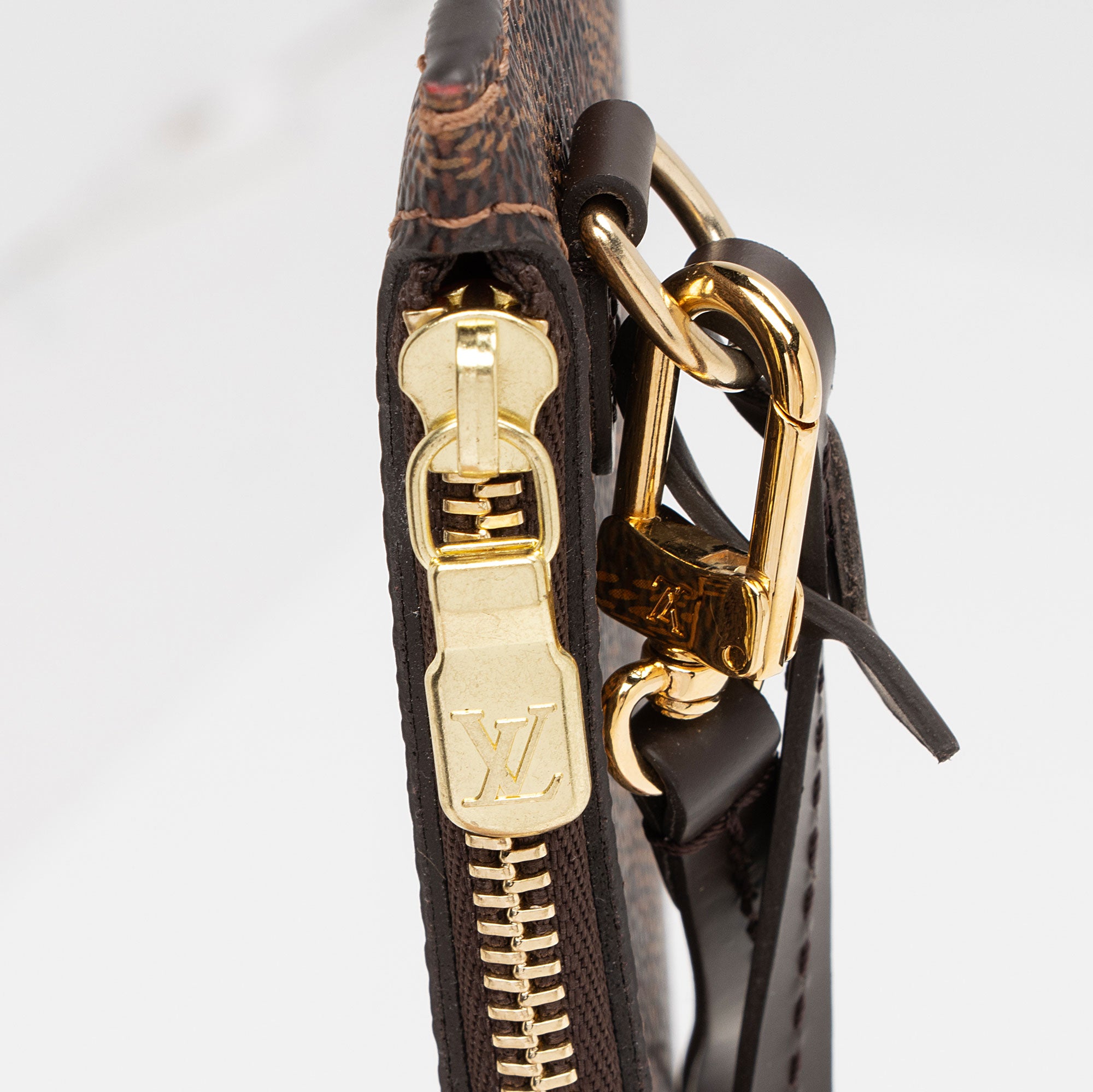 Louis Vuitton Damier Ebene Neverfull PM Pochette (SHF-qYwBLi)