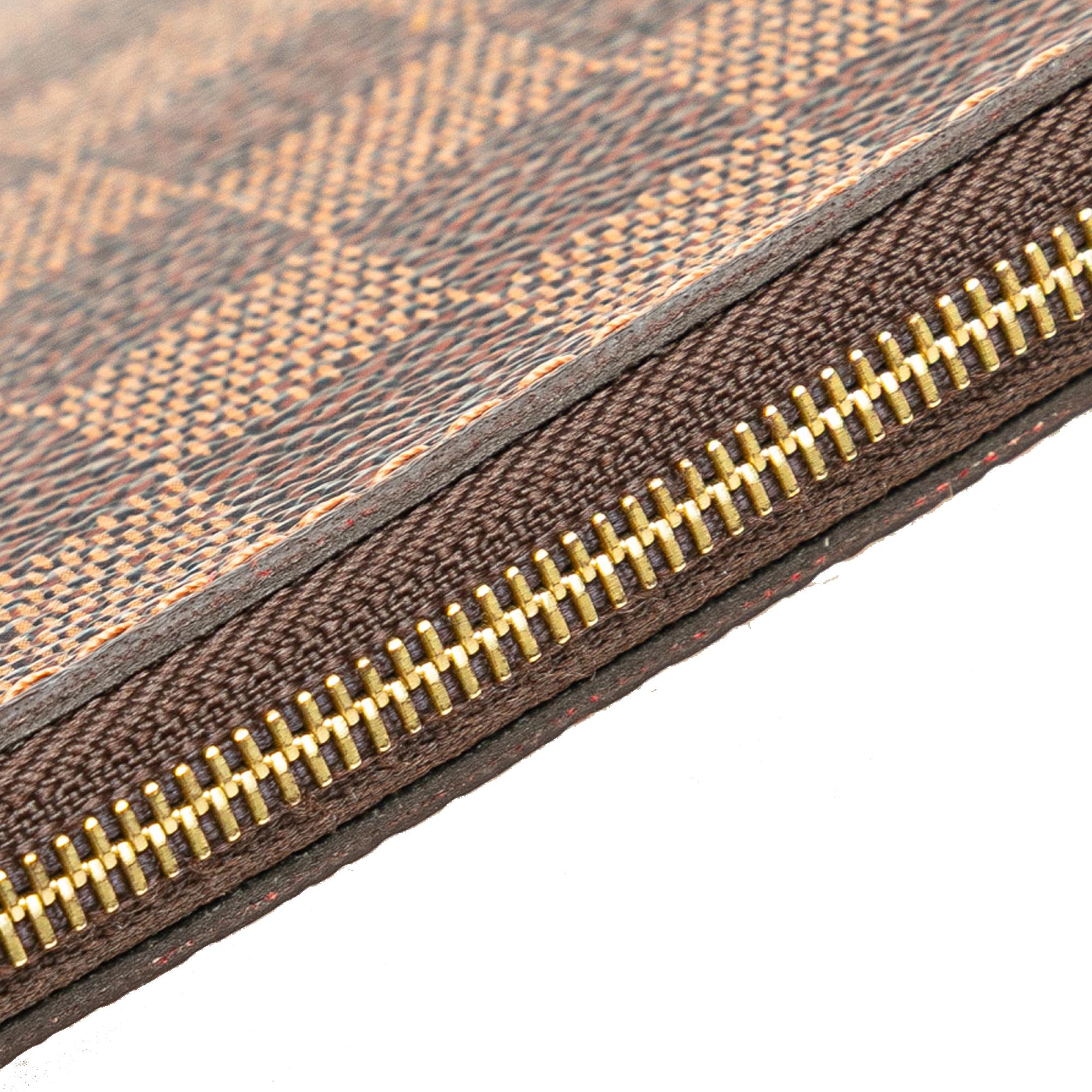 Louis Vuitton Damier Ebene Neverfull Pouch MM