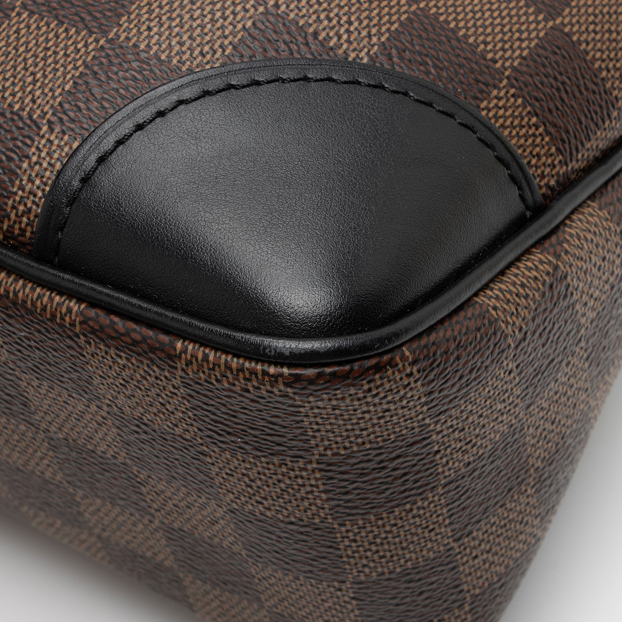 Louis Vuitton Damier Ebene Odeon MM NM Shoulder Bag (SHF-ocjUxU)