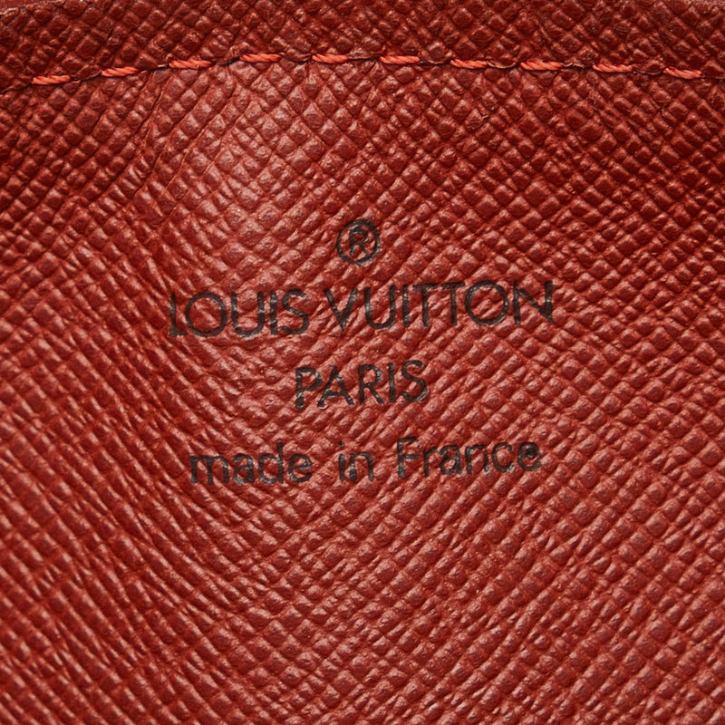 Louis Vuitton Damier Ebene Papillon 26 (SHG-zb9C5h)