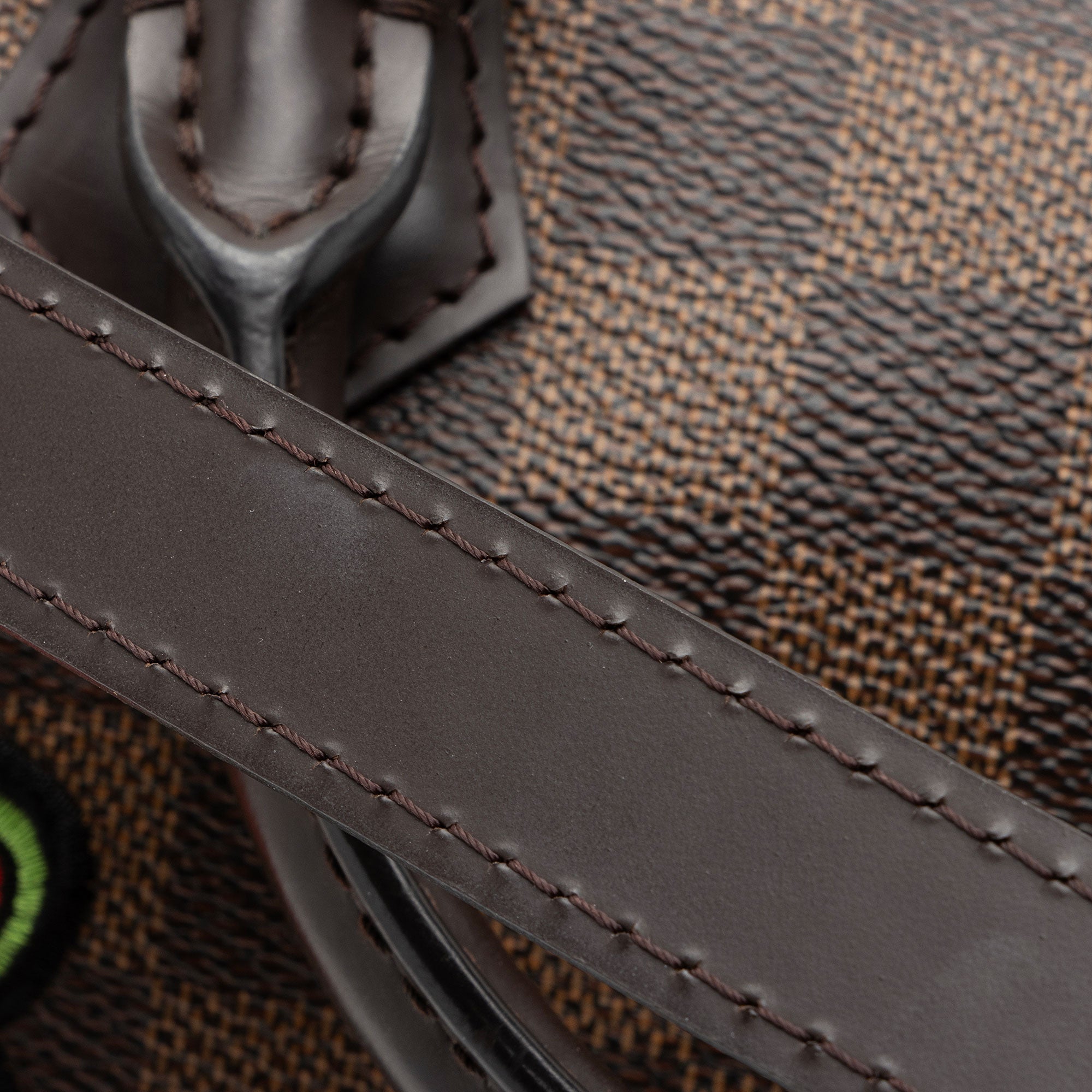 Louis Vuitton Limited Edition Damier Ebene Patches Speedy Bandouliere 30 Satchel (SHF-d85oKm)