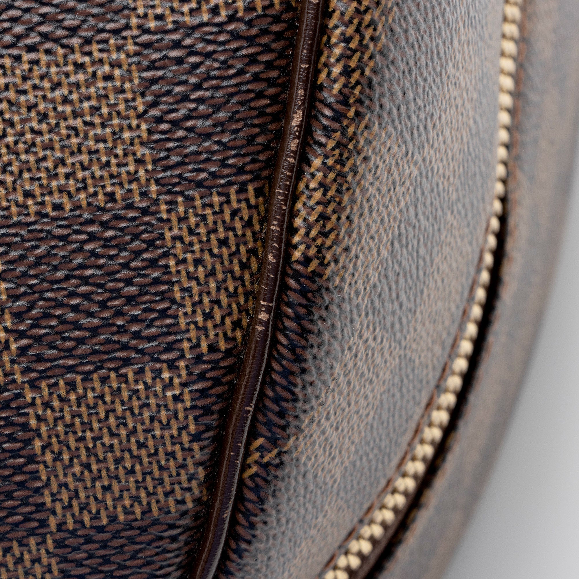 Louis Vuitton Damier Ebene Ribera MM Satchel (SHF-DSZtTg)