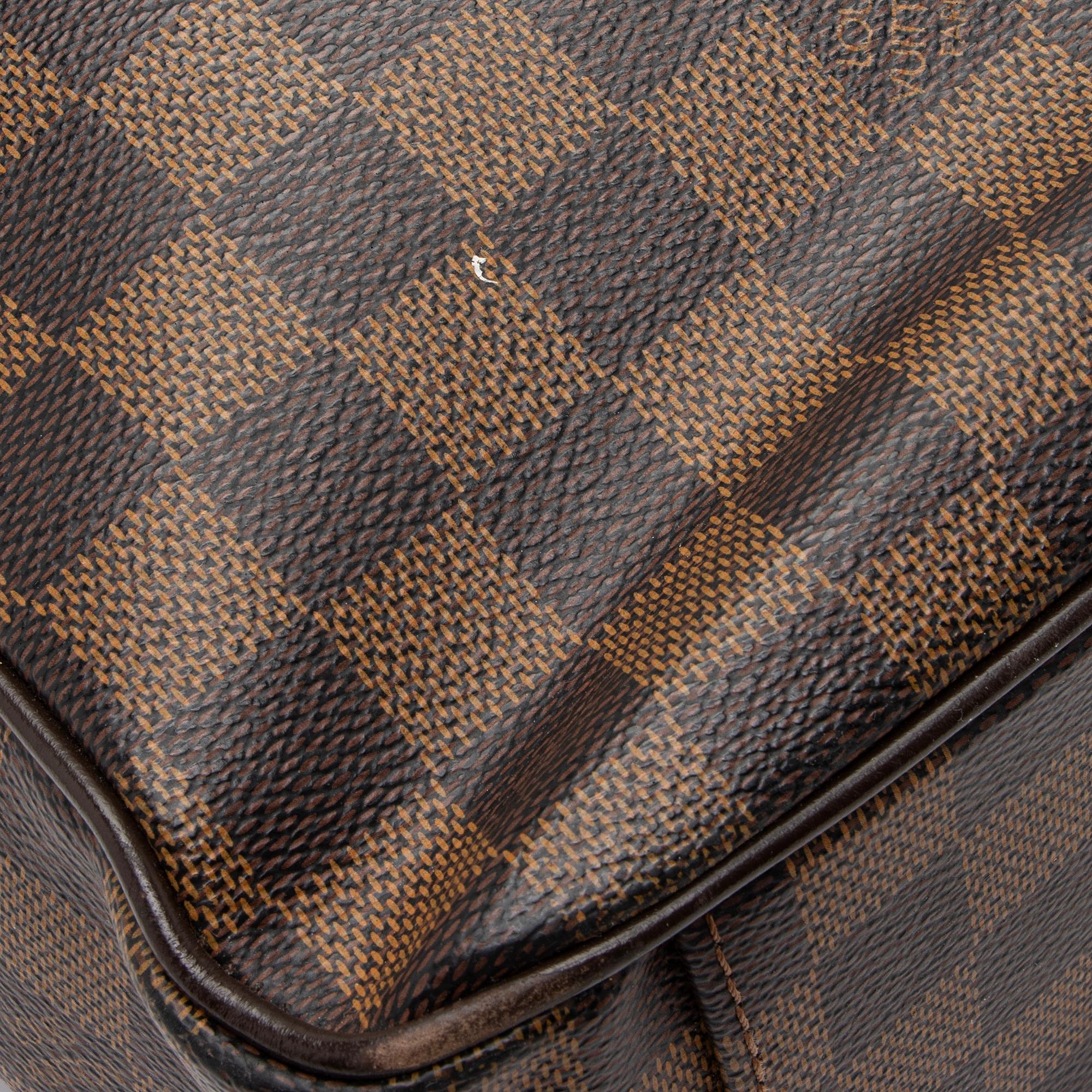 Louis Vuitton Damier Ebene Shelton MM Messenger Bag (SHF-ceHbG0)