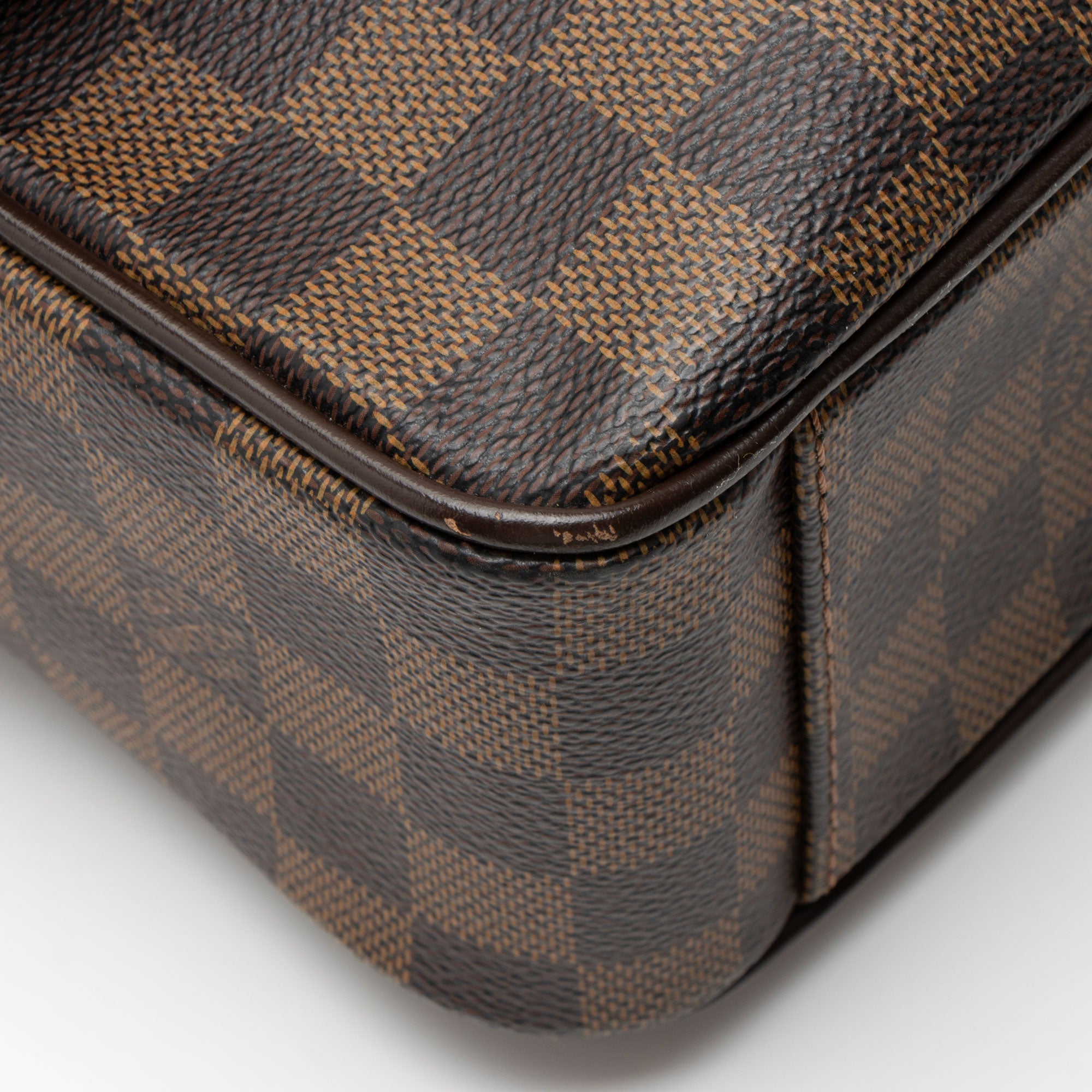 Louis Vuitton Damier Ebene Shelton MM Messenger