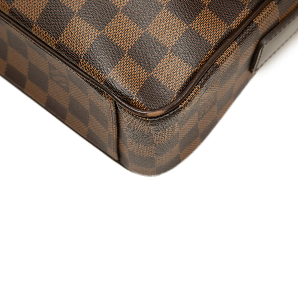 Louis Vuitton Damier Ebene Shelton MM