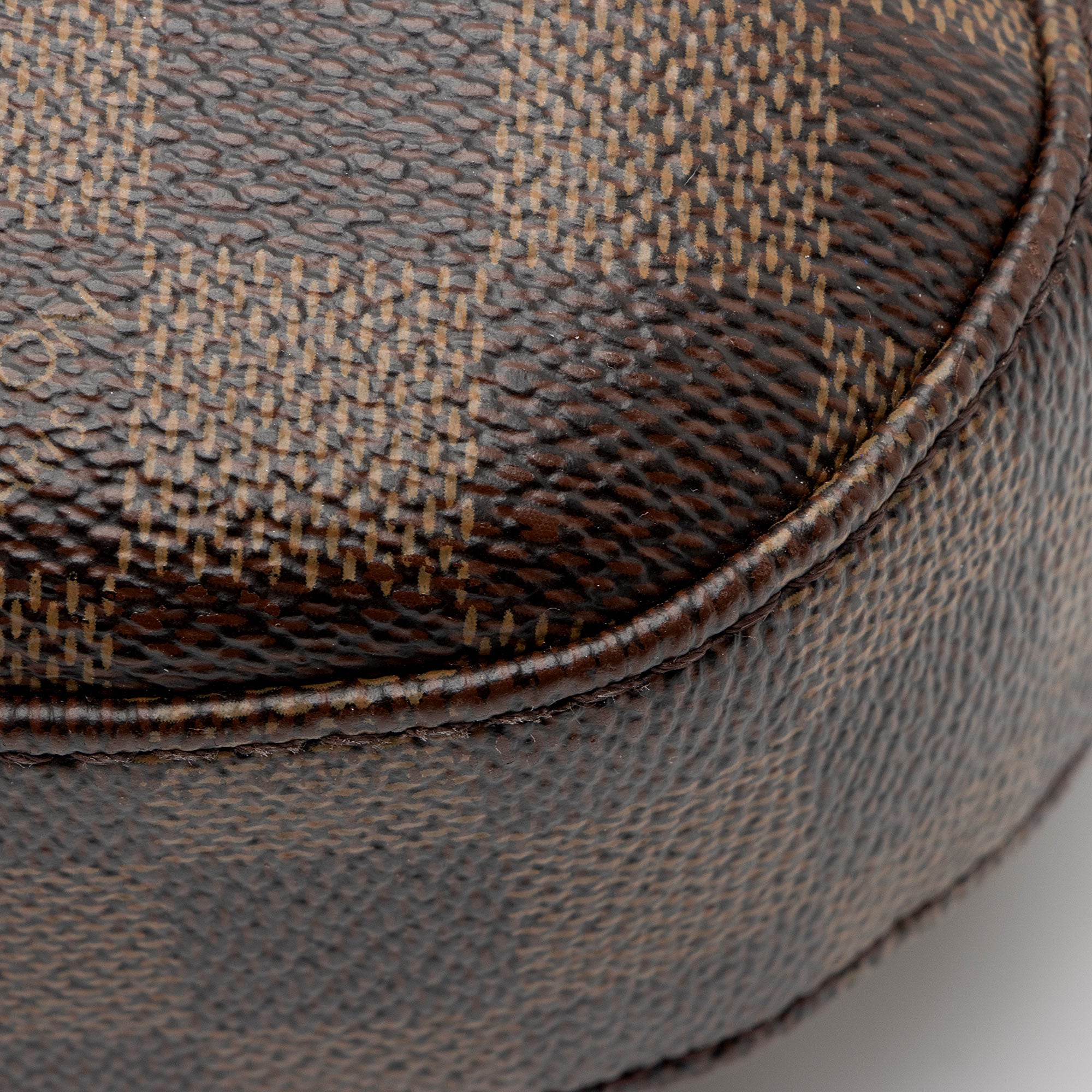 Louis Vuitton Damier Ebene South Bank Besace Shoulder Bag