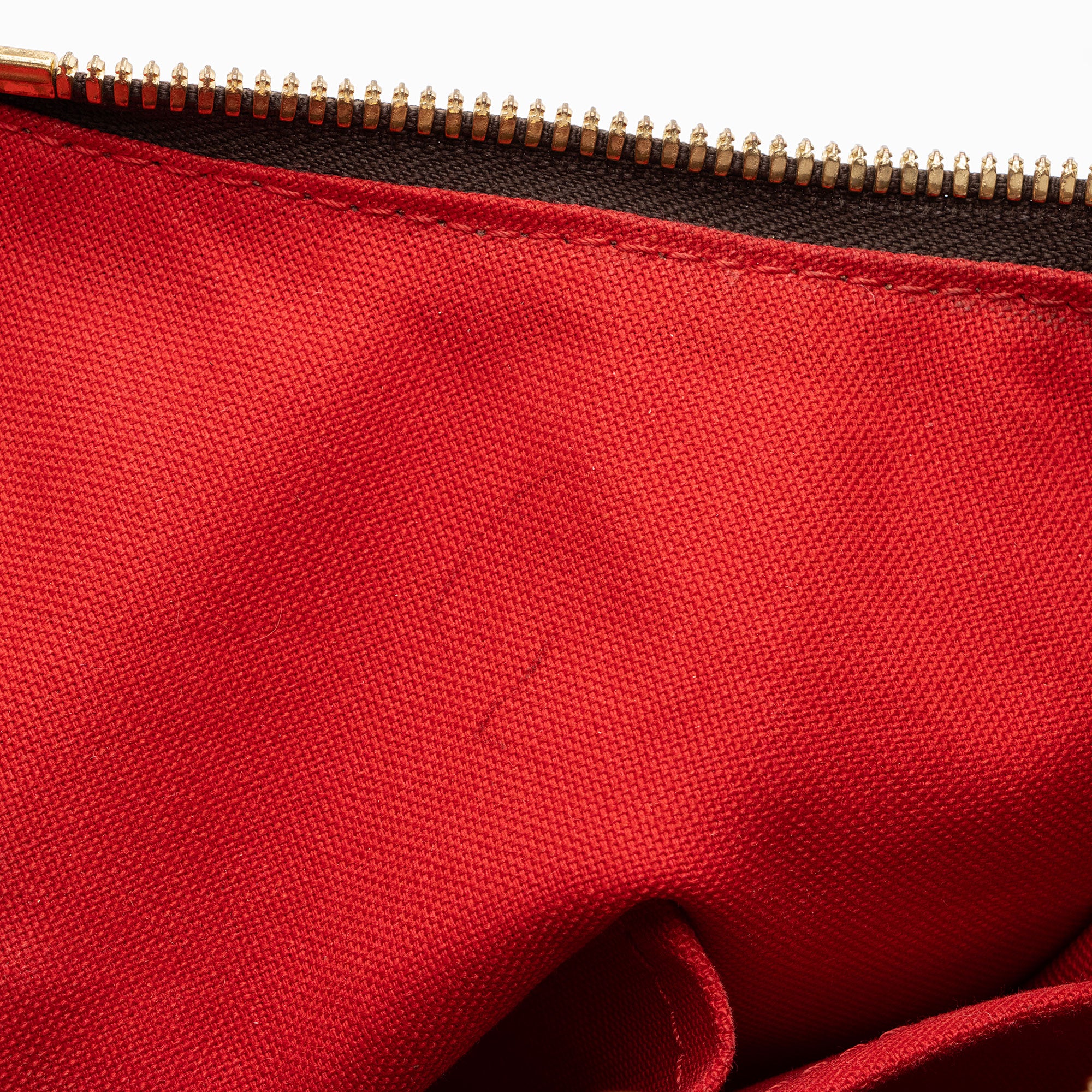 Louis Vuitton Damier Ebene Thames GM Shoulder Bag (SHF-2YfAQM)