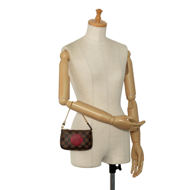 Louis Vuitton Damier Ebene Trunks and Bags Mini Pochette Accessoires (SHG-oshdFV)