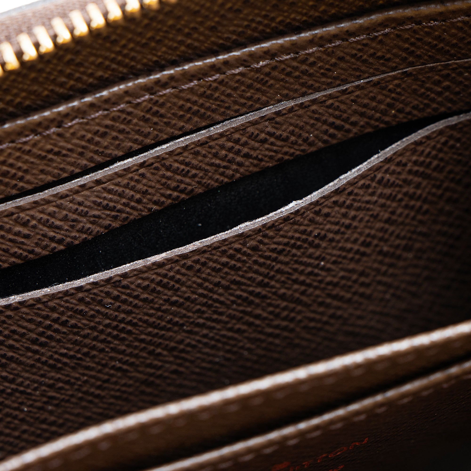 Louis Vuitton Damier Ebene Zippy Coin Wallet (SHF-TRW0A1)