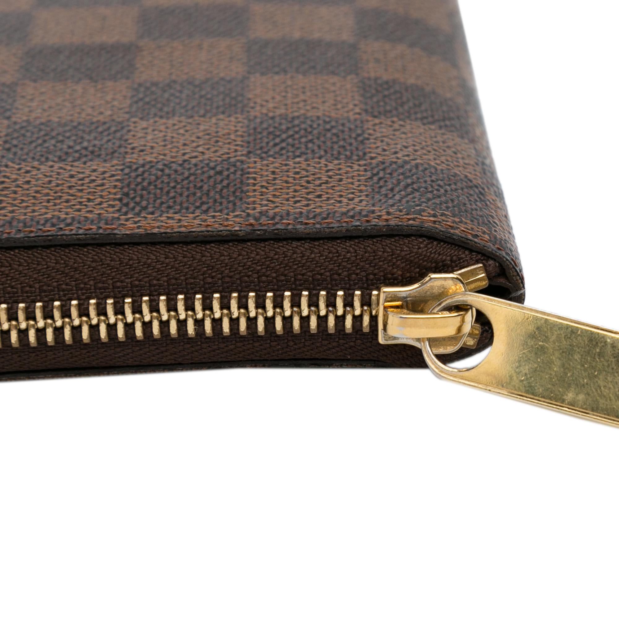 Louis Vuitton Damier Ebene Zippy Compact Wallet (SHG-f13WBs)