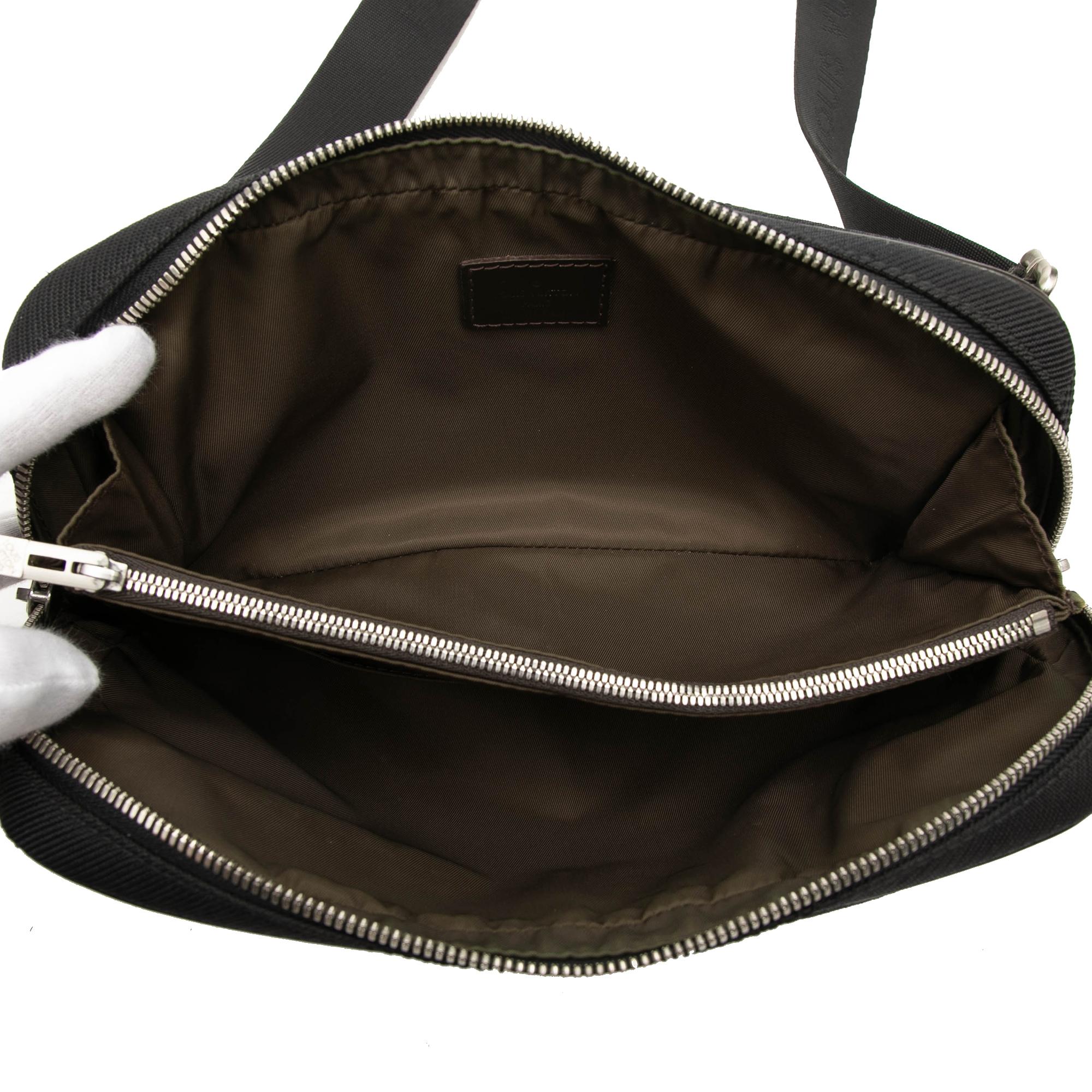 Louis Vuitton Damier Geant Acrobat